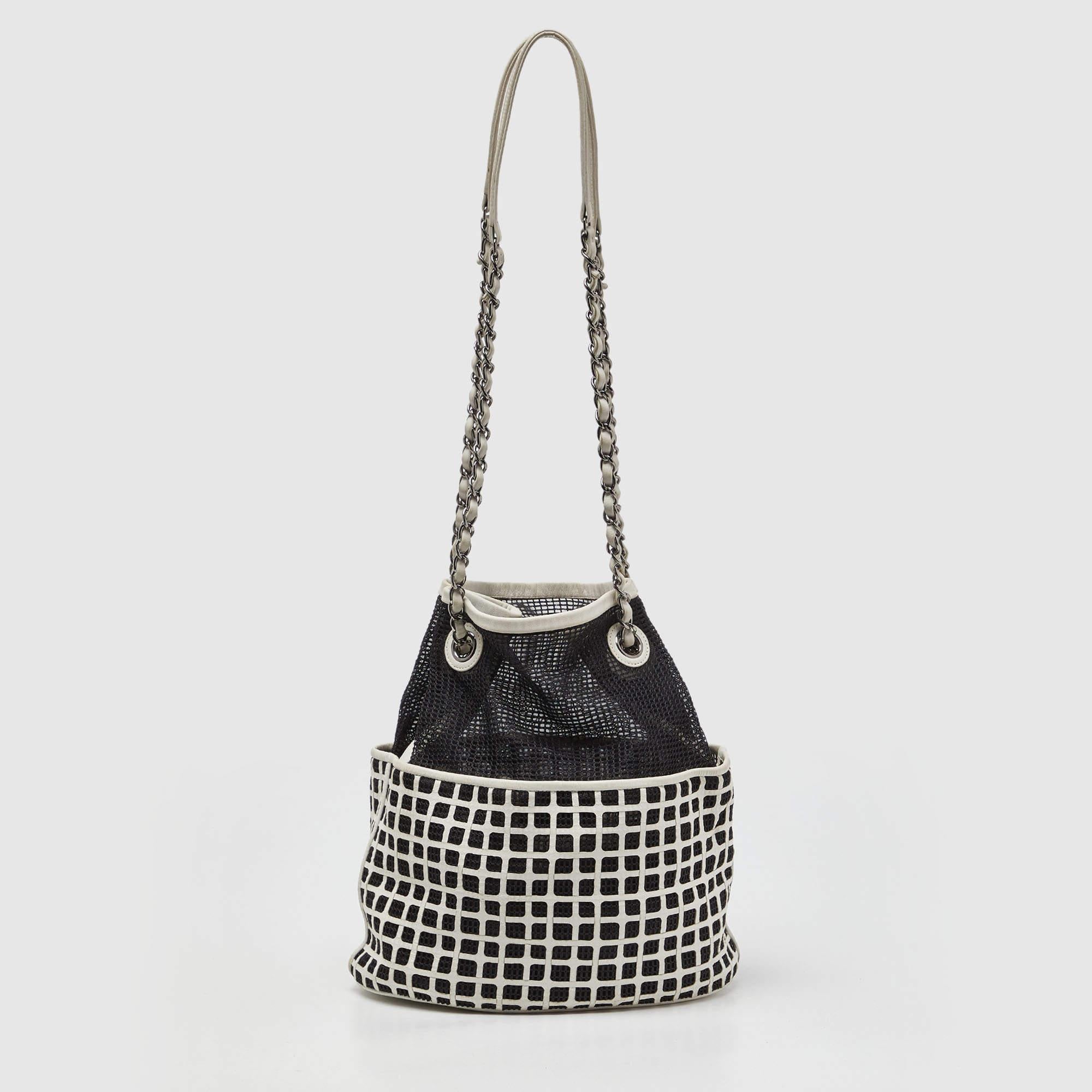 Chanel Black/White Mesh and Leather Bucket Bag For Sale 2
