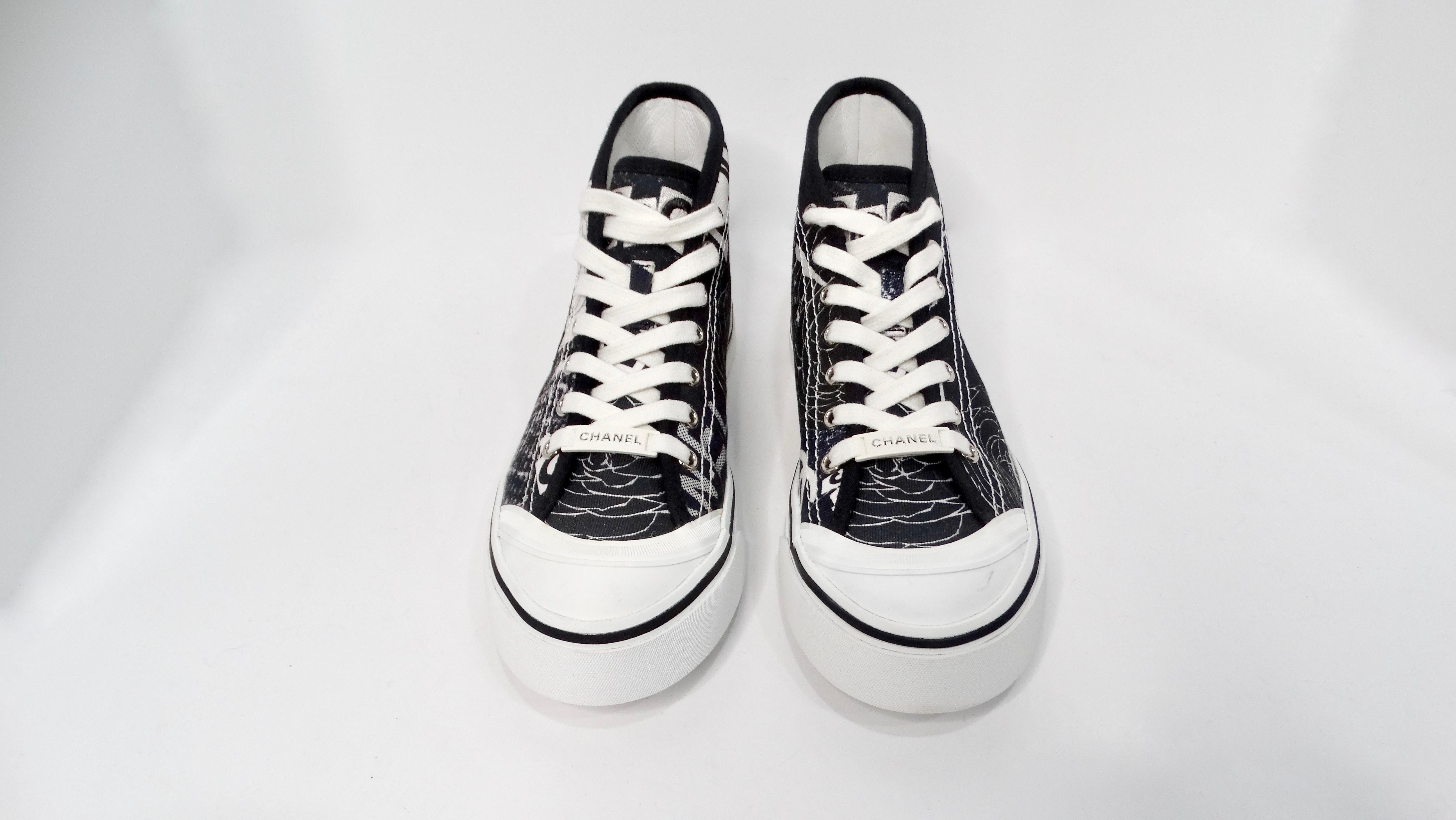 Chanel Black & White Printed Fabric High-Top Camellia Sneakers For Sale 1