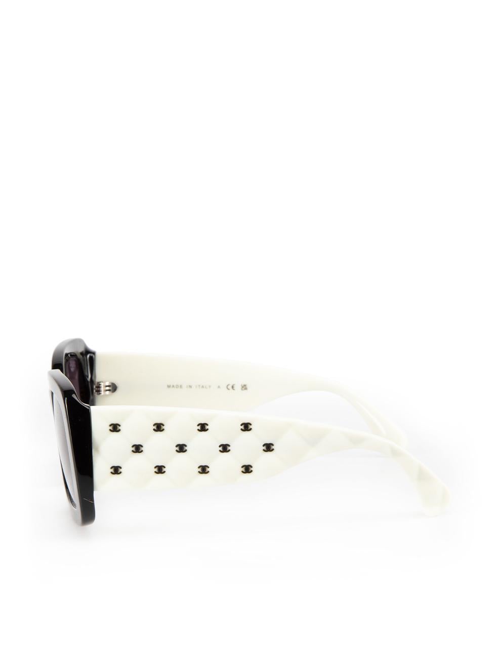 Chanel Black & White Quilted Arms Square Sunglasses For Sale 1