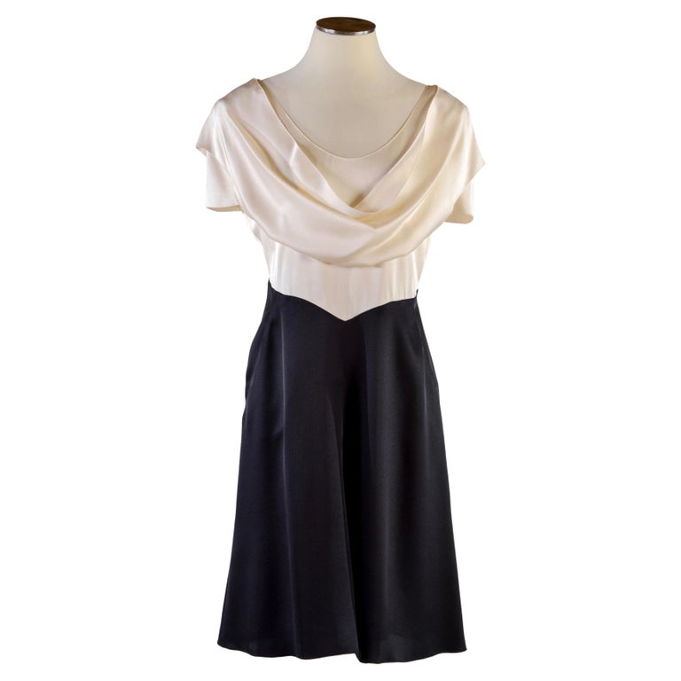 CHANEL black/white silk satin dress FR 40 Fall 2001 01A For Sale at 1stDibs | classic chanel dress, only silk and satin, only silk und satin 0040 CHANEL black/white silk satin dress FR 40 Fall 2001 01A For Sale at 1stDibs | classic chanel dress, only silk and satin, only silk und satin 0040
