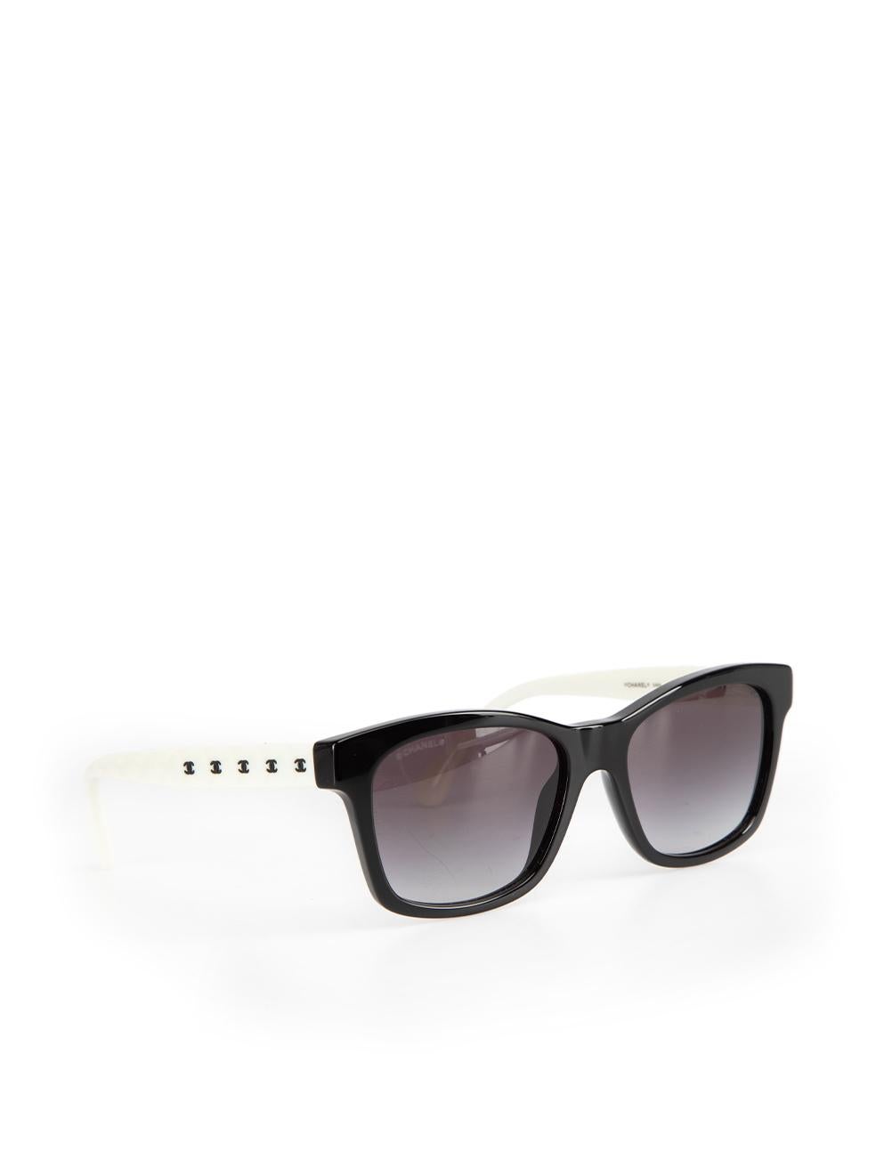 Chanel Black & White Square Sunglasses In New Condition For Sale In London, GB