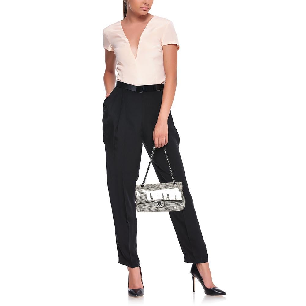 Chanel Black/White Striped Patent Leather Medium Classic Double Flap Bag In Good Condition In Dubai, Al Qouz 2