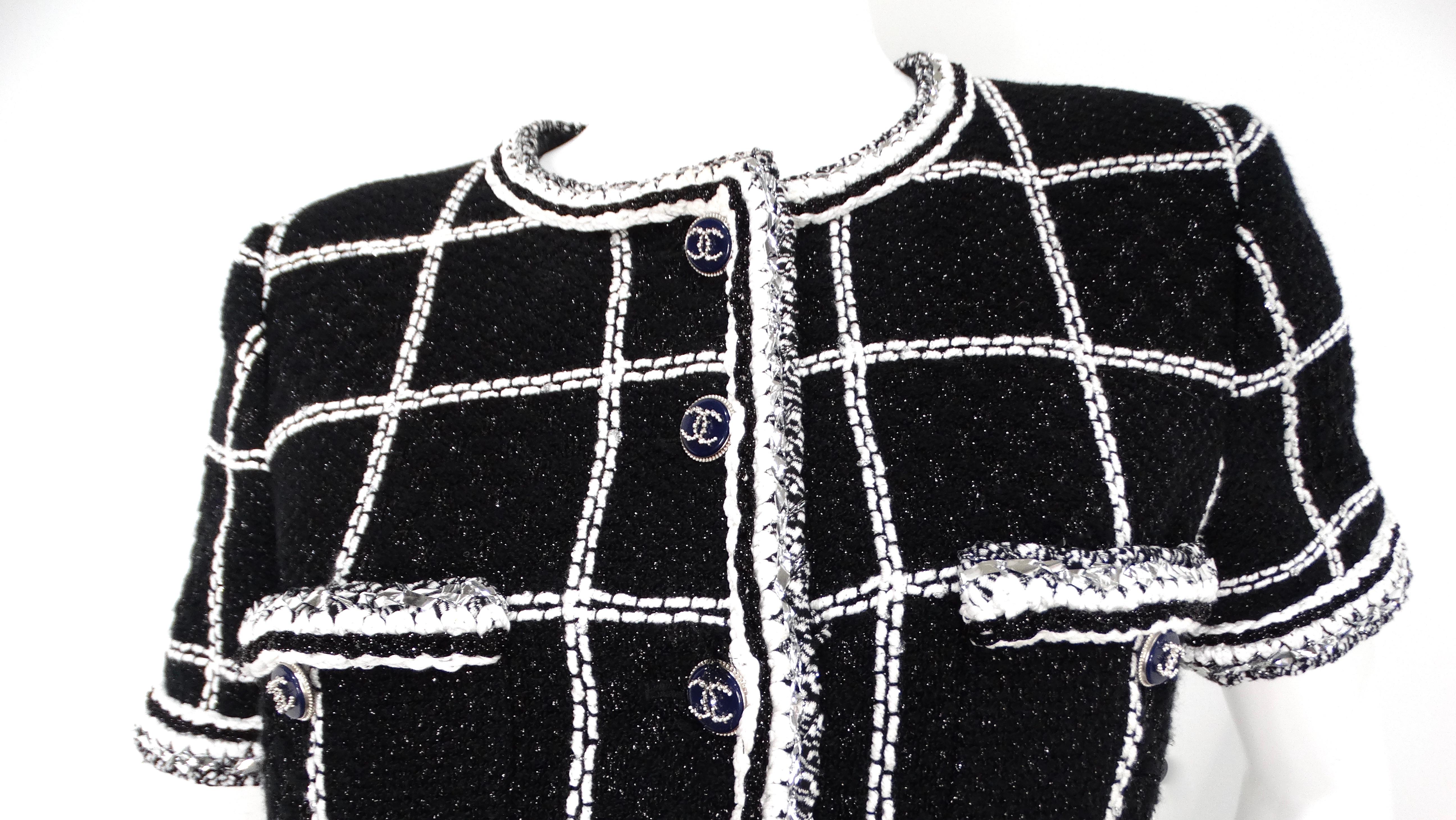 Nero Chanel Romper in tweed a righe bianche e nere SS 2020 in vendita