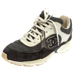 Chanel Black/White Suede And Canvas CC Low Top Sneakers Size 40