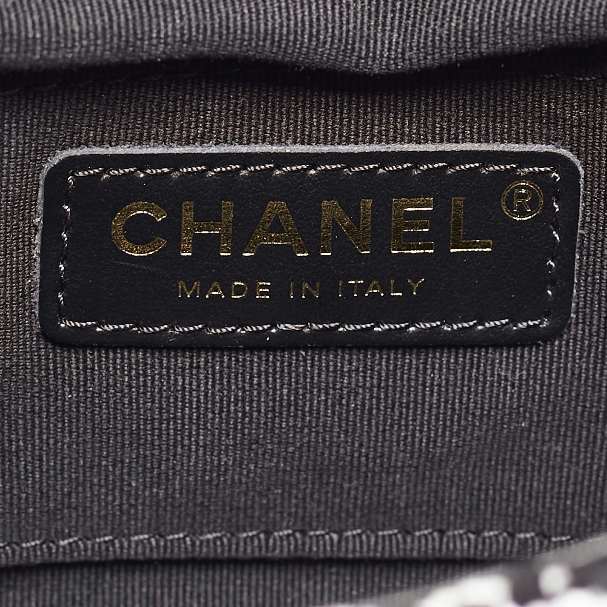 Chanel - Mini sac à rabat My Own Frame en cuir et tweed noir et blanc 1