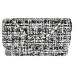 Chanel Black and White Tweed Medium Classic Double Flap Bag For Sale at  1stDibs