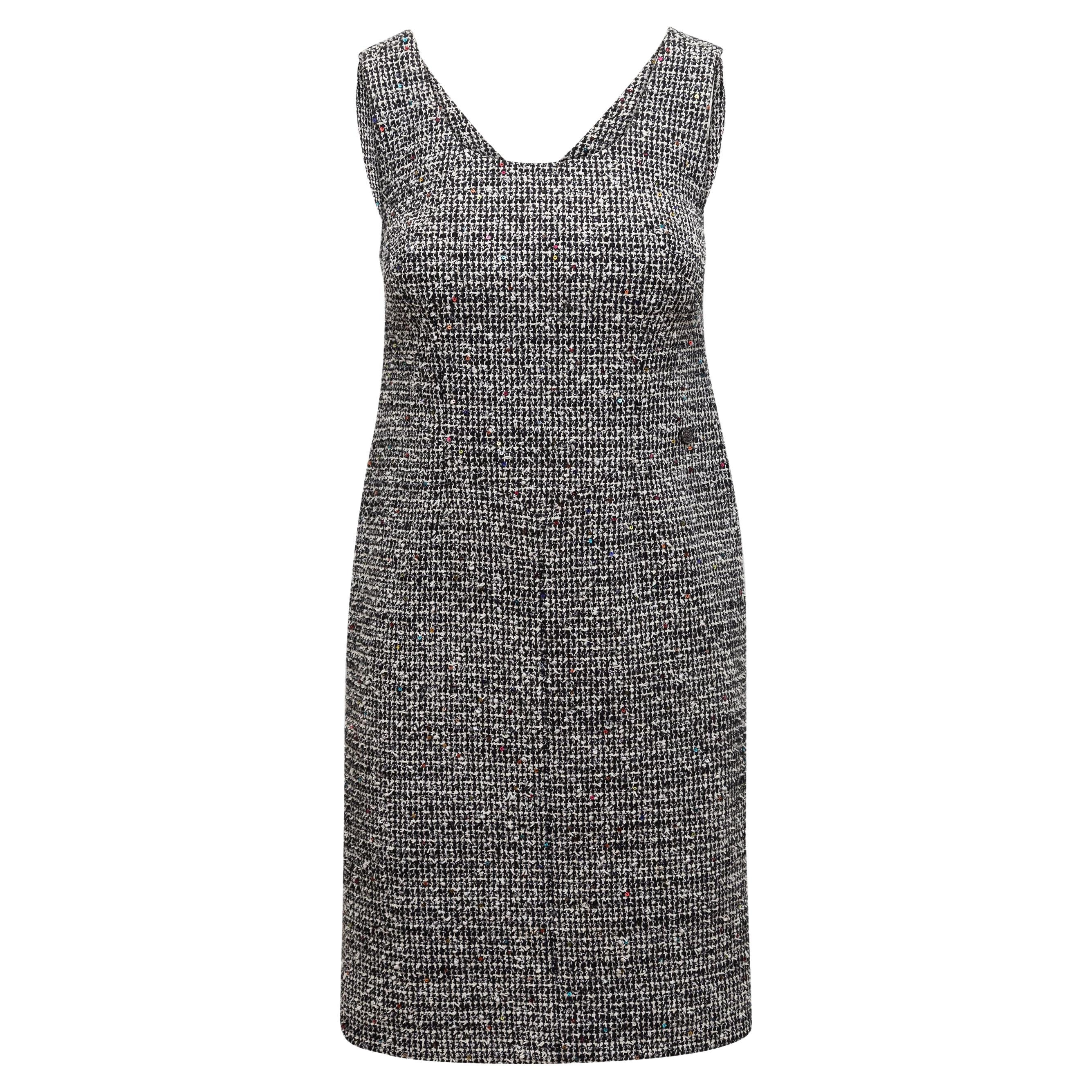 Chanel Black and White Tweed Sequin-Embellished Dress For Sale