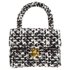Chanel Tweed Hobo Bag For Sale at 1stDibs