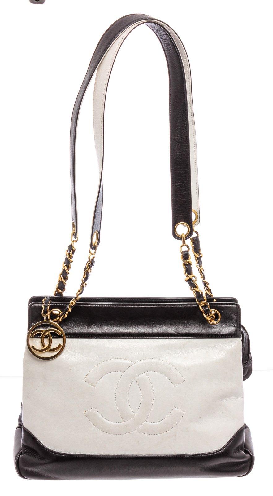 Women's Chanel Black White Two-Tone Leather Vintage Timeless CC Charm Shoulder Bag
