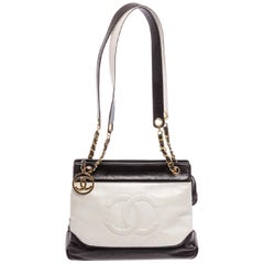 Chanel Black White Two-Tone Leather Vintage Timeless CC Charm Shoulder Bag