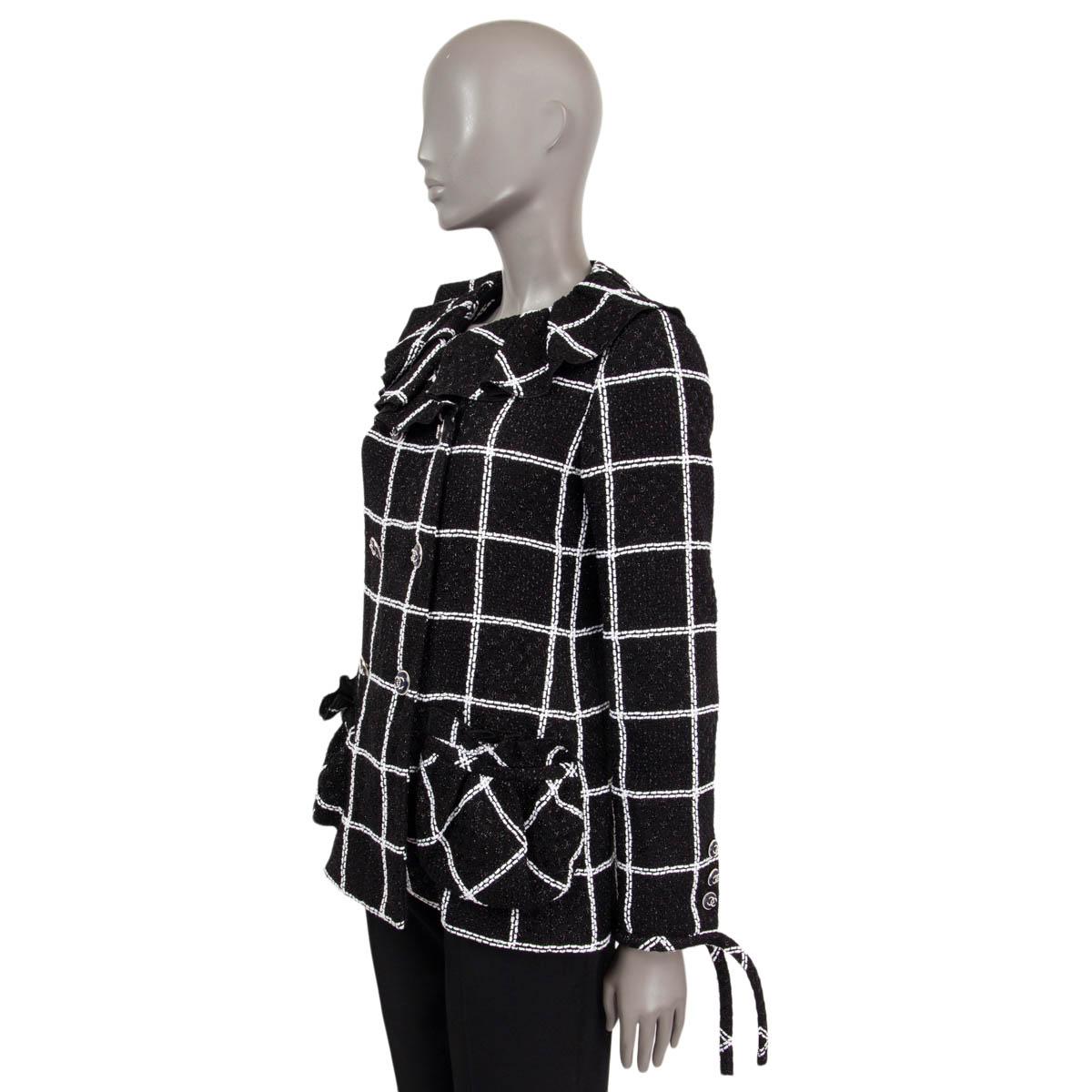Women's CHANEL black & white viscose 2020 20S CHECK TWEED DOUBLE BREASTED Jacket 38 S For Sale