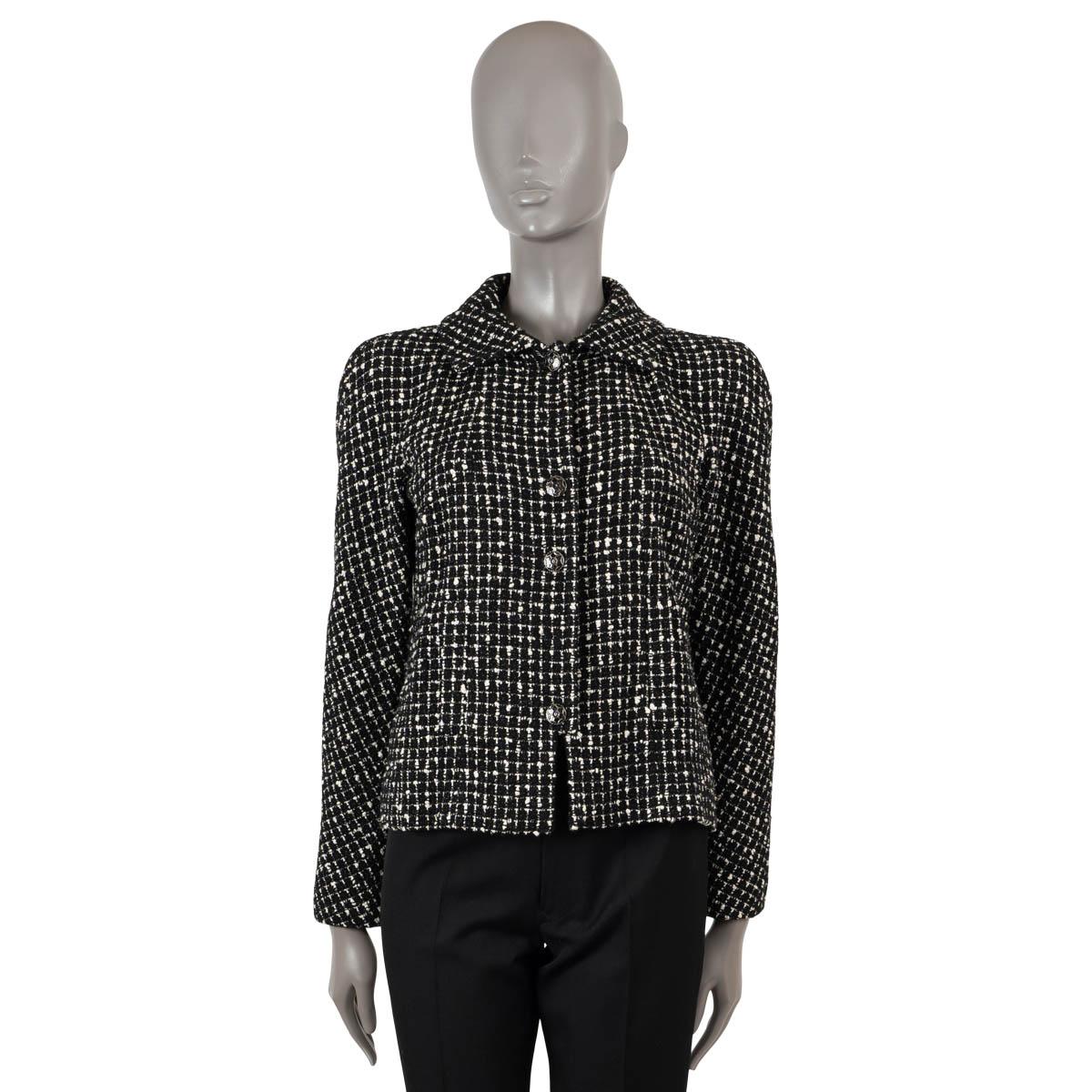 Women's CHANEL black & white wool 2010 10A TWEED Jacket 38 S For Sale