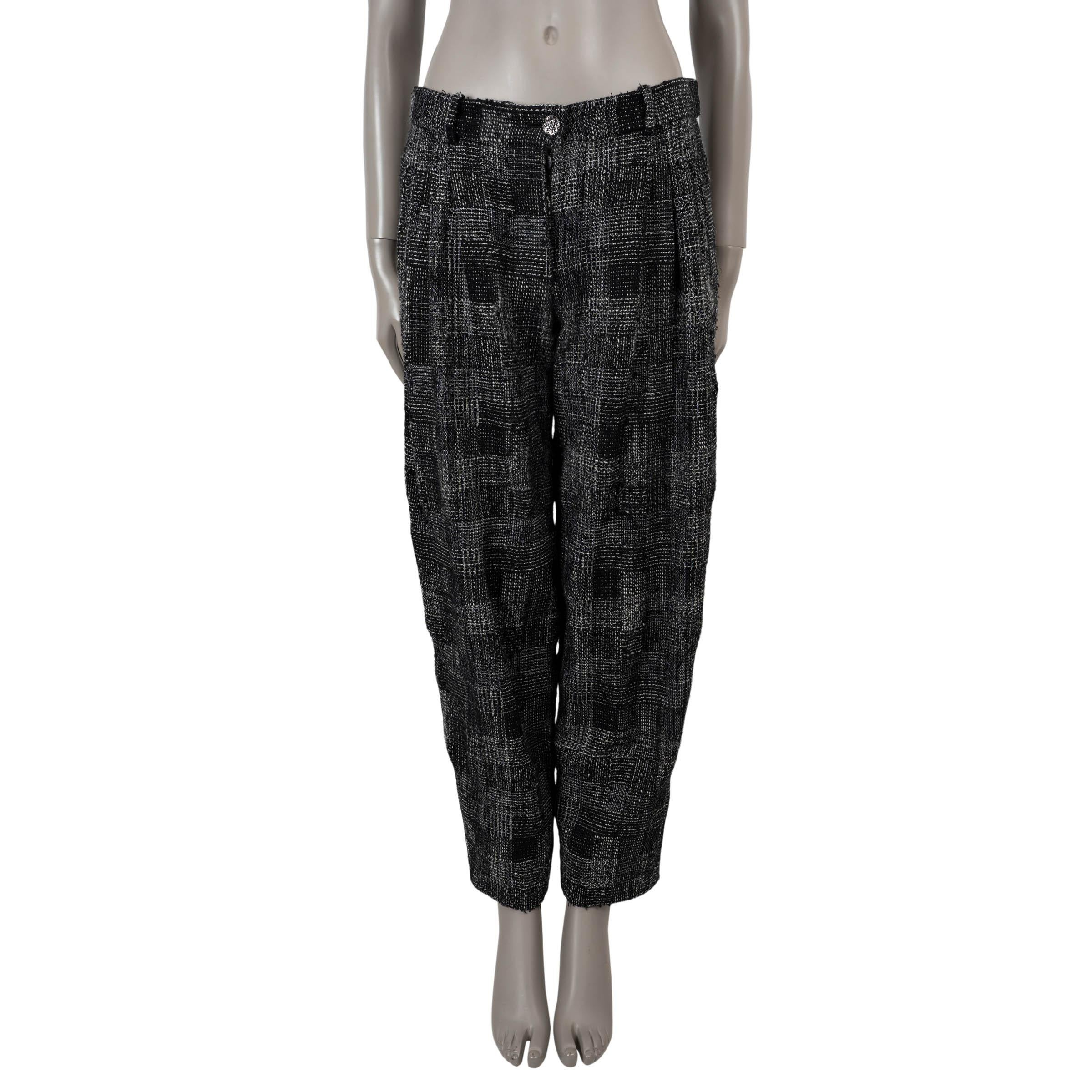 CHANEL schwarz-weiße Wolle 22A FLORENCE PLEATED TWEED Hose 40 M