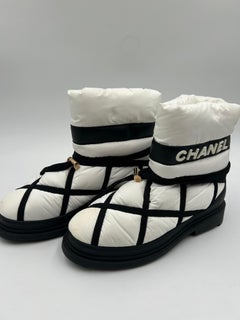 Chanel Black & White Wool-Lined Snow Boots 39FR