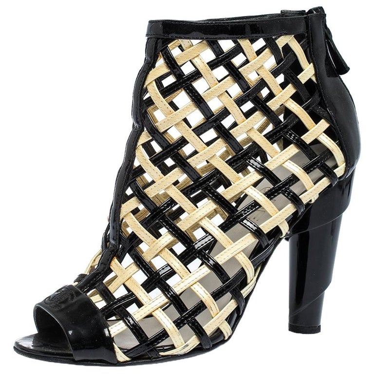 Chanel Black/White Woven Caged Open Toe Swirl Heel Booties Size 38.5 For  Sale at 1stDibs