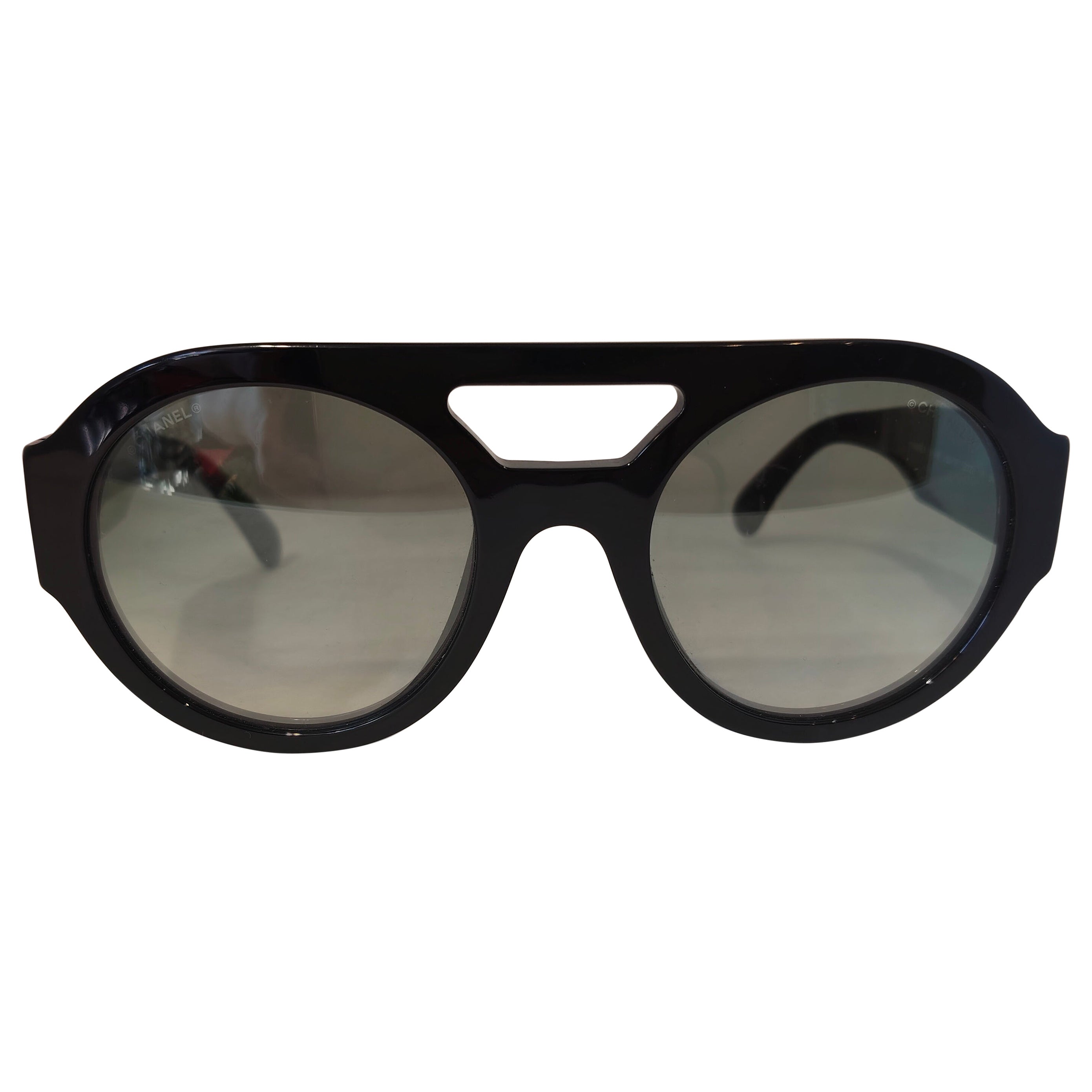 How can you tell if Chanel sunglasses are real?