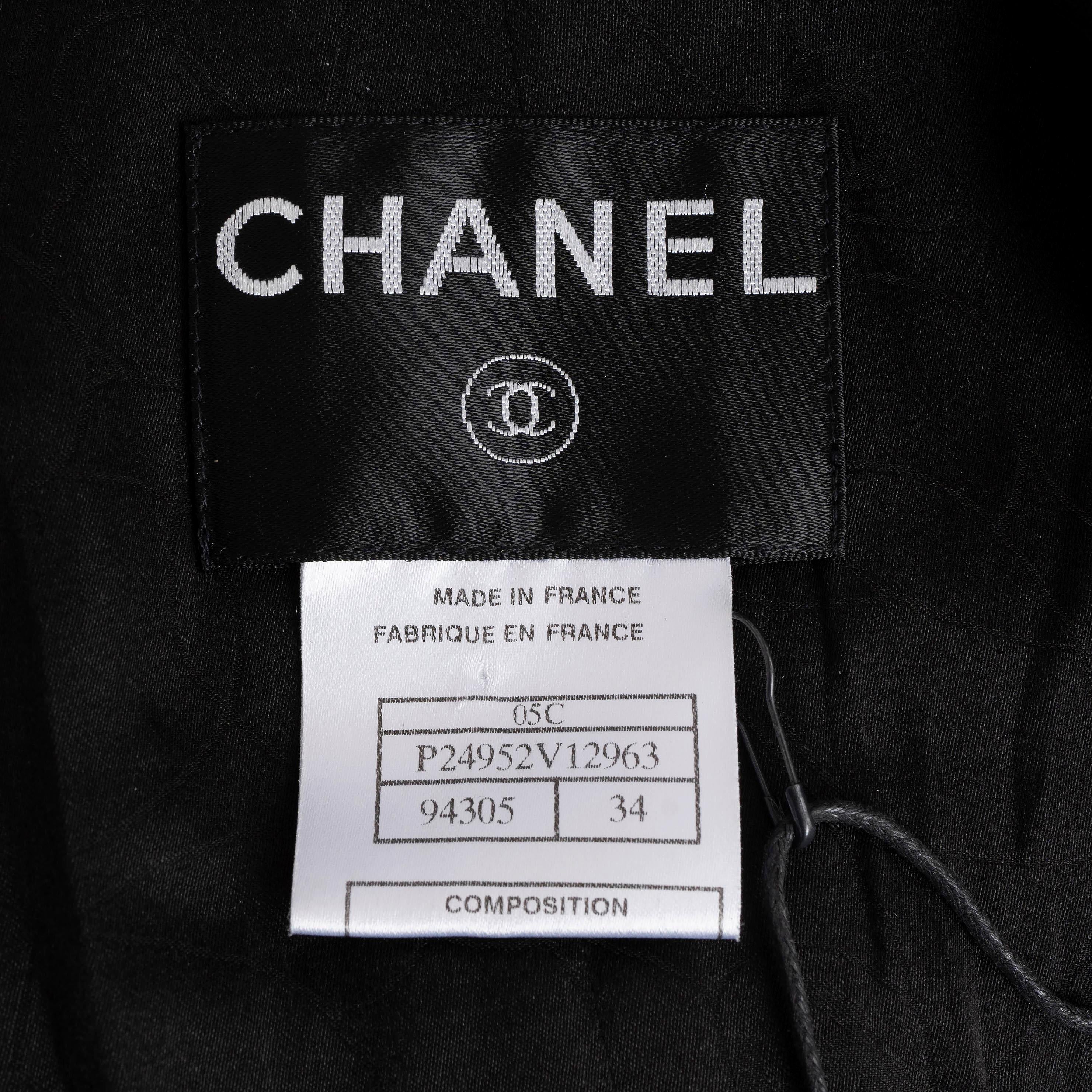 CHANEL black wool 05C TWEED TRIM Blazer Jacket 34 XXS For Sale 2