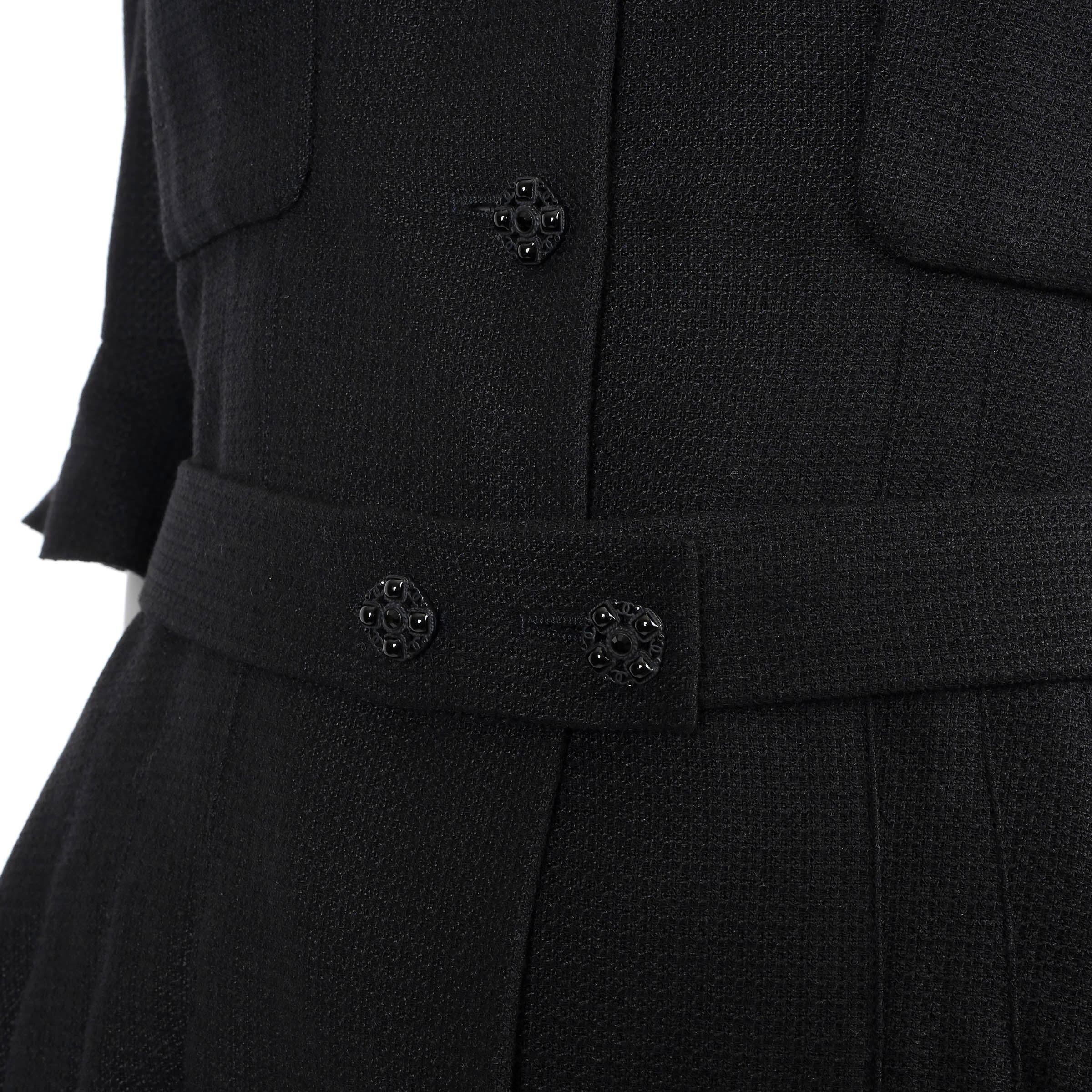 CHANEL black wool 2007 07C BELTED SHORT SLEEVE TWEED Jacket 42 L For Sale 1