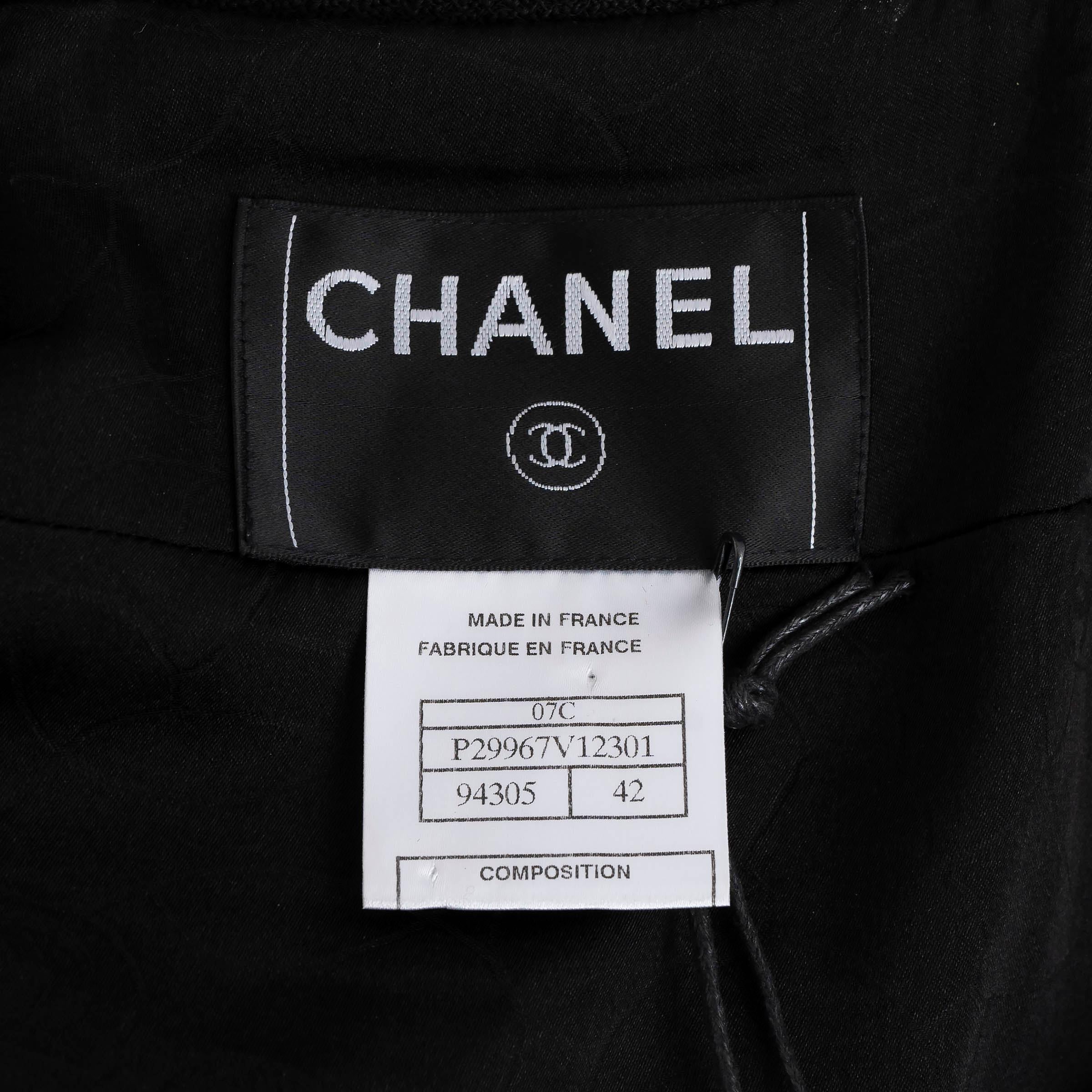 CHANEL black wool 2007 07C BELTED SHORT SLEEVE TWEED Jacket 42 L For Sale 2
