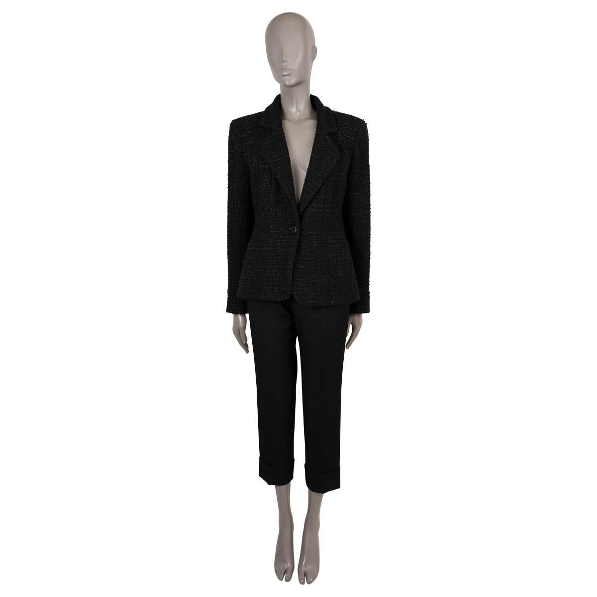CHANEL black wool 2010 10A CLASSIC TWEED Jacket 44 L For Sale 1