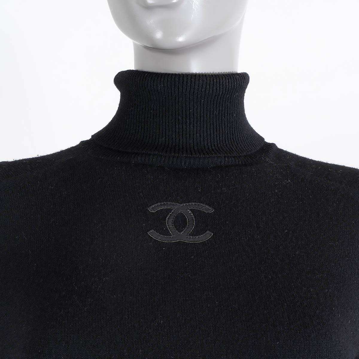 CHANEL black wool 20111 11A BYZANCE LEATHER TRIM Turtleneck Sweater S For Sale 3