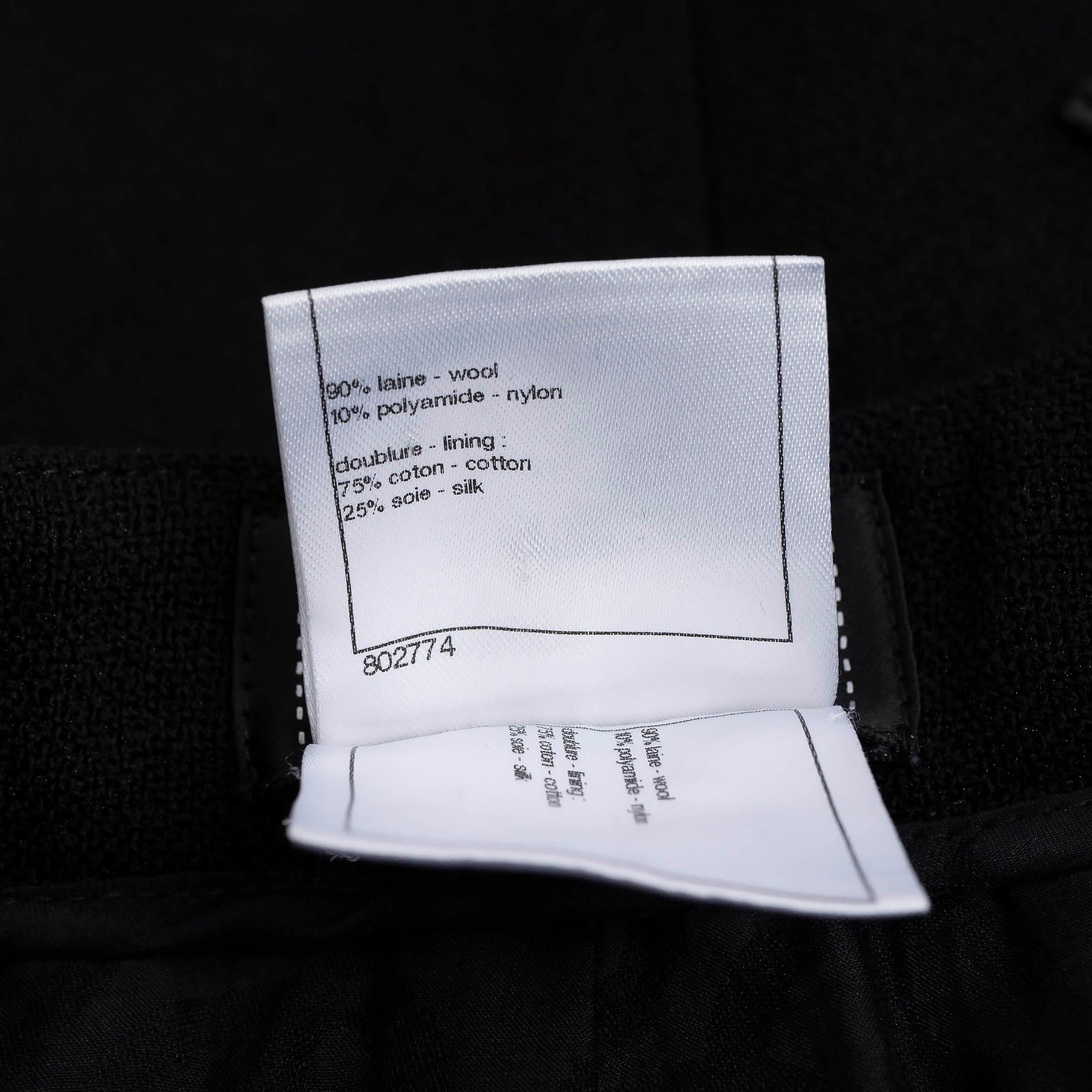 CHANEL black wool 2012 12K FOUR POCKET MINI Skirt 42 L For Sale 3