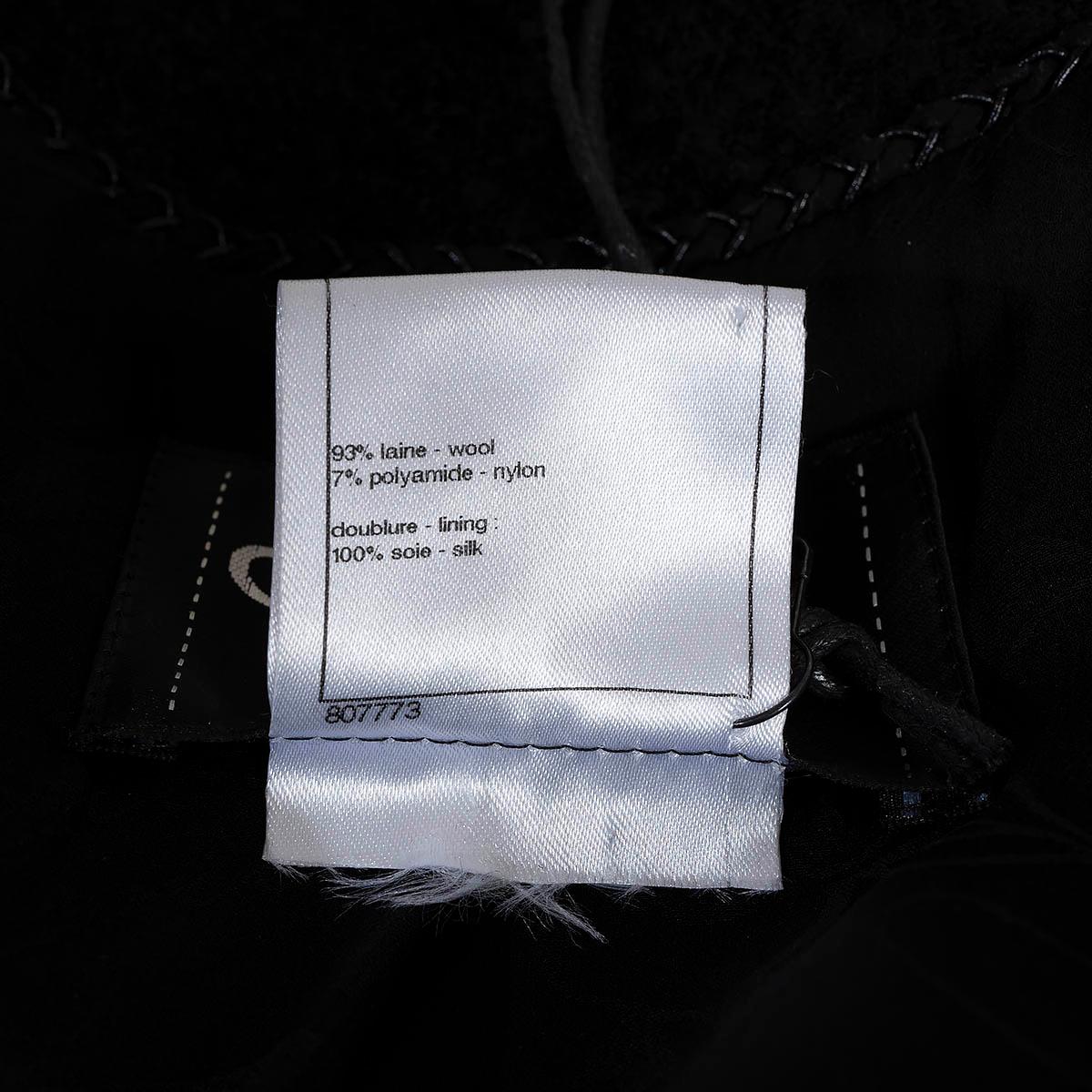 CHANEL laine noire 2013 13A EDINBURGH FLAP POCKET TWEED Jacket 40 M en vente 5
