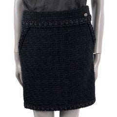 CHANEL black wool 2016 16A ROME TWEED MINI Skirt 40 M