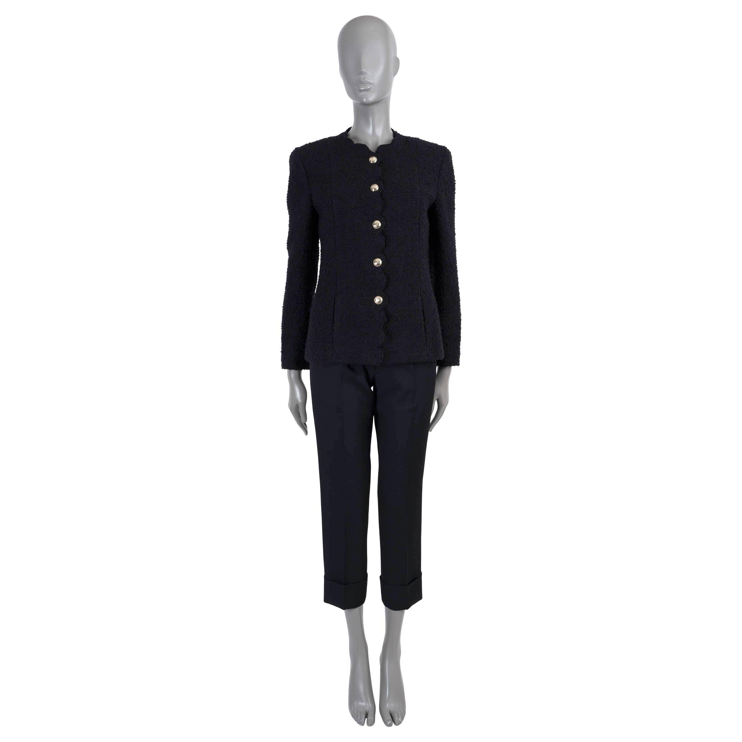 Chanel giacca in lana nera 2020 20K SCALLOPED TWEED 40 M. In condizioni ottime in vendita a Zürich, CH