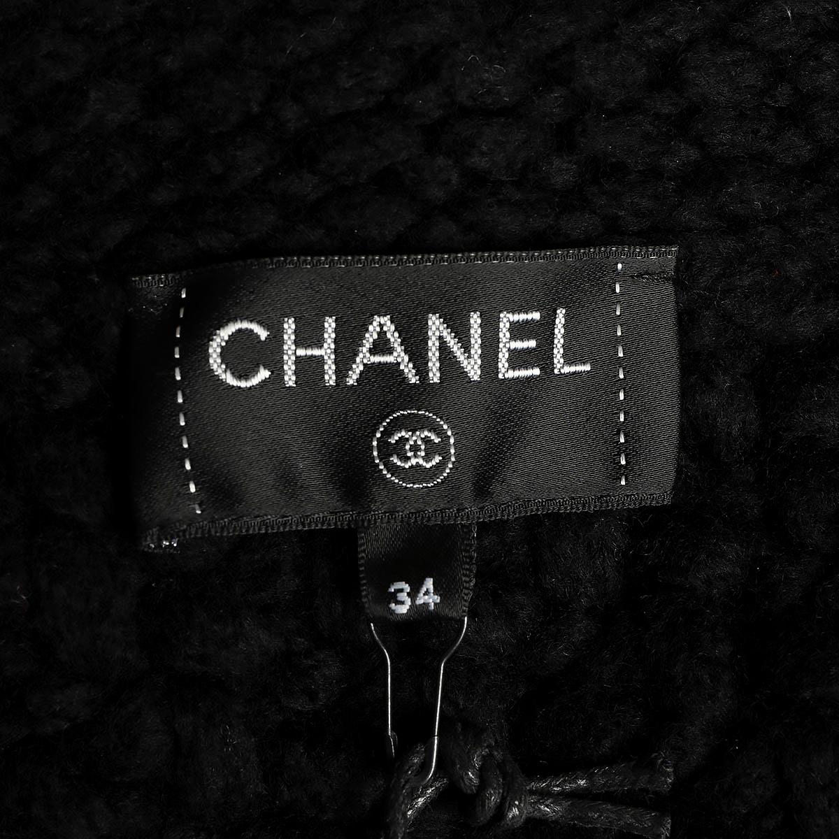 CHANEL black wool 2022 22A FLORENCE PEARL KNIT Jacket 34 XXS For Sale 4