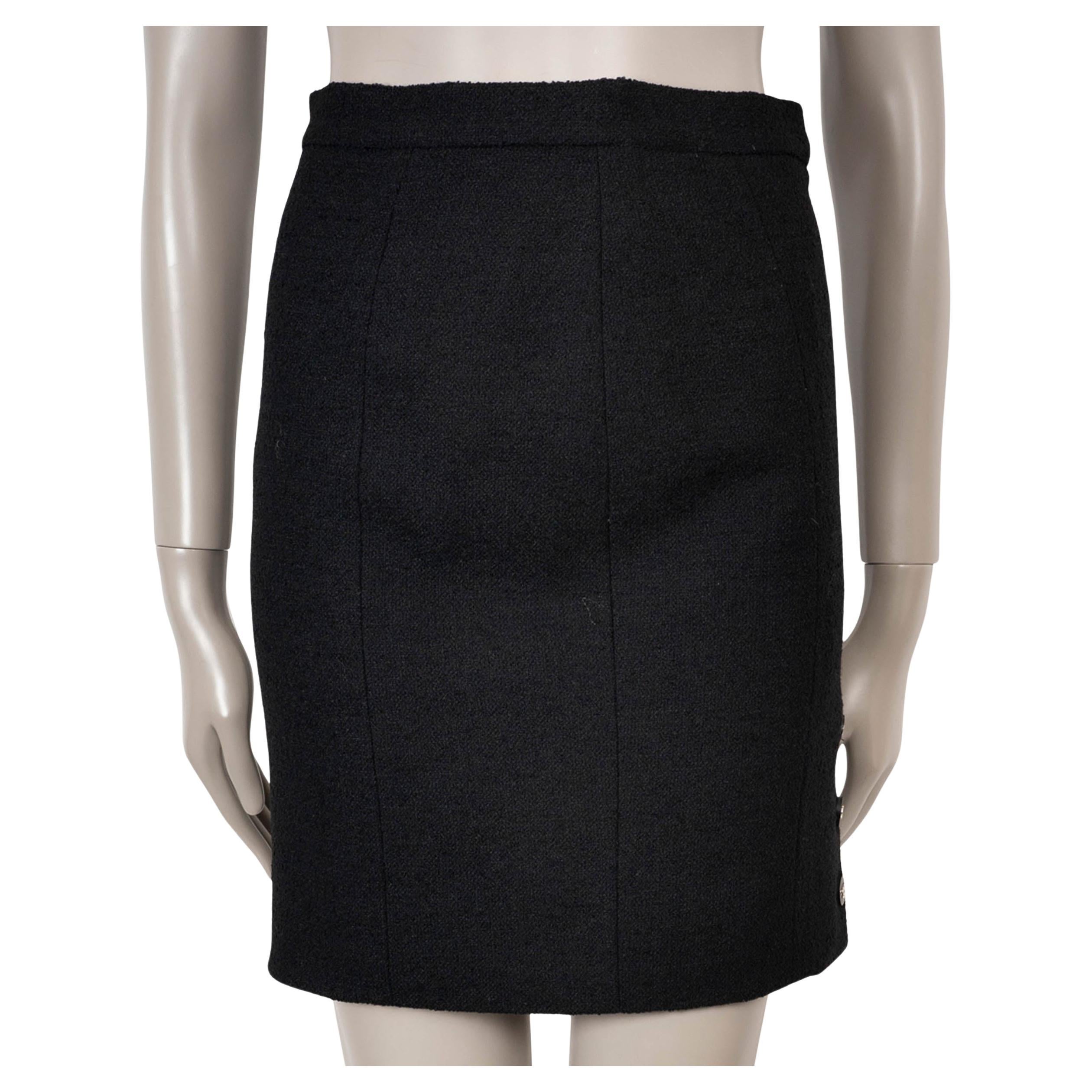 CHANEL black wool 96P TWEED MINI Skirt S