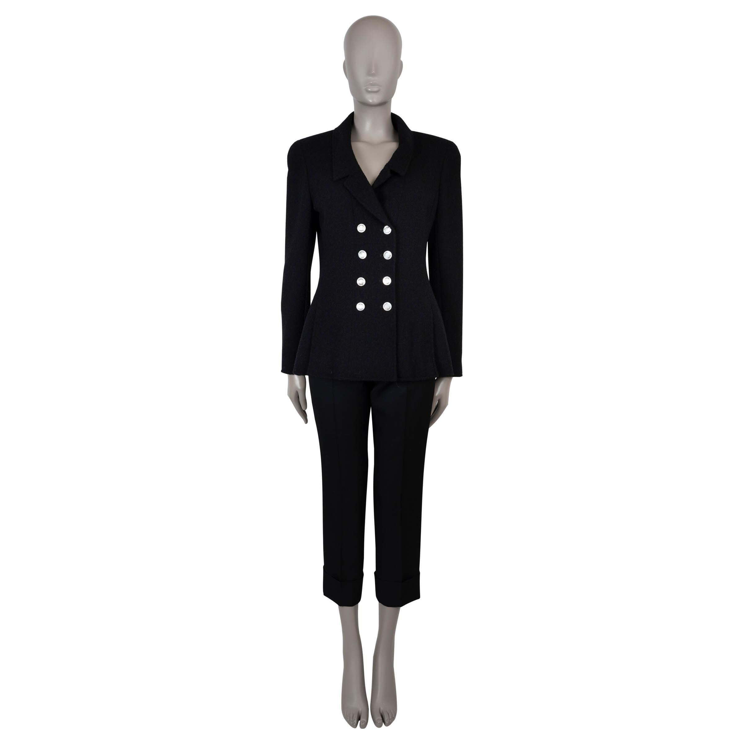 Chanel giacca blazer in lana nera 97P a doppio petto 42 L. In condizioni ottime in vendita a Zürich, CH