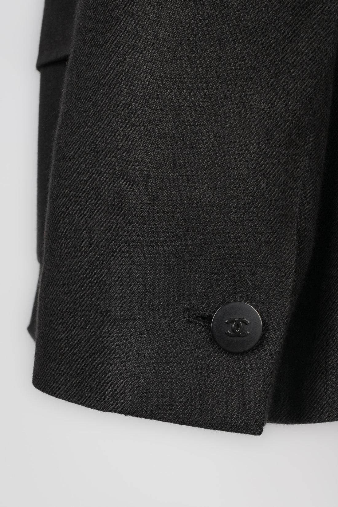 Chanel Black Wool and Linen Jacket, 1998 4