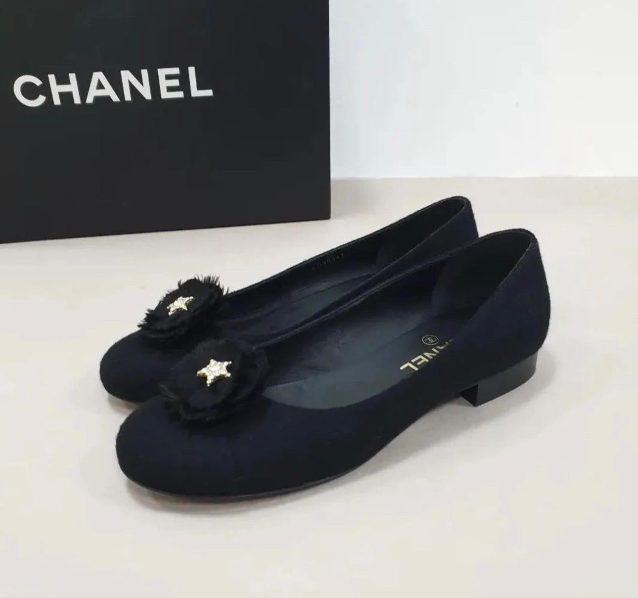 Women's Chanel Black Wool Balerina Flats For Sale