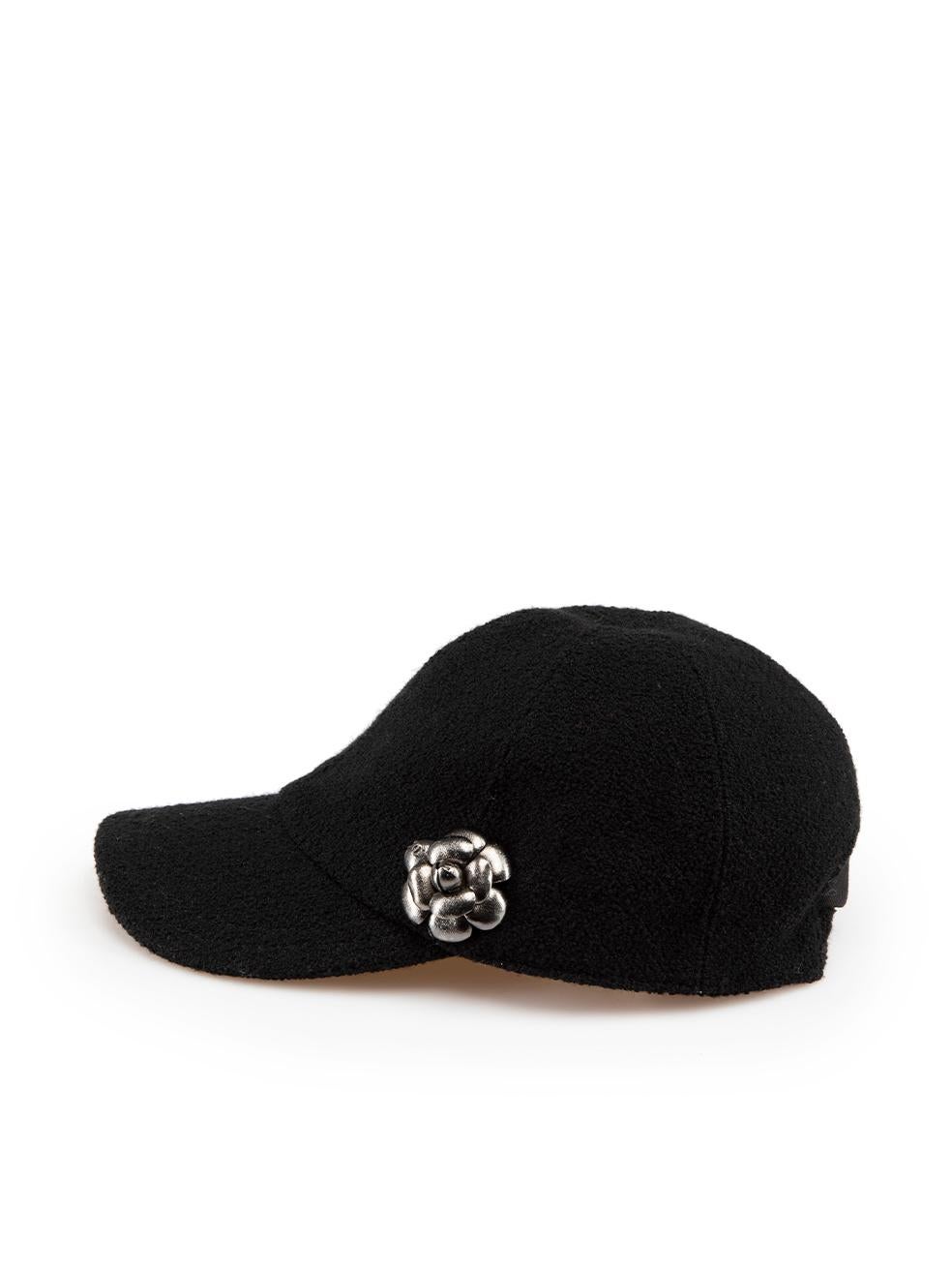 Chanel Black Wool Camellia Cap In Excellent Condition In London, GB