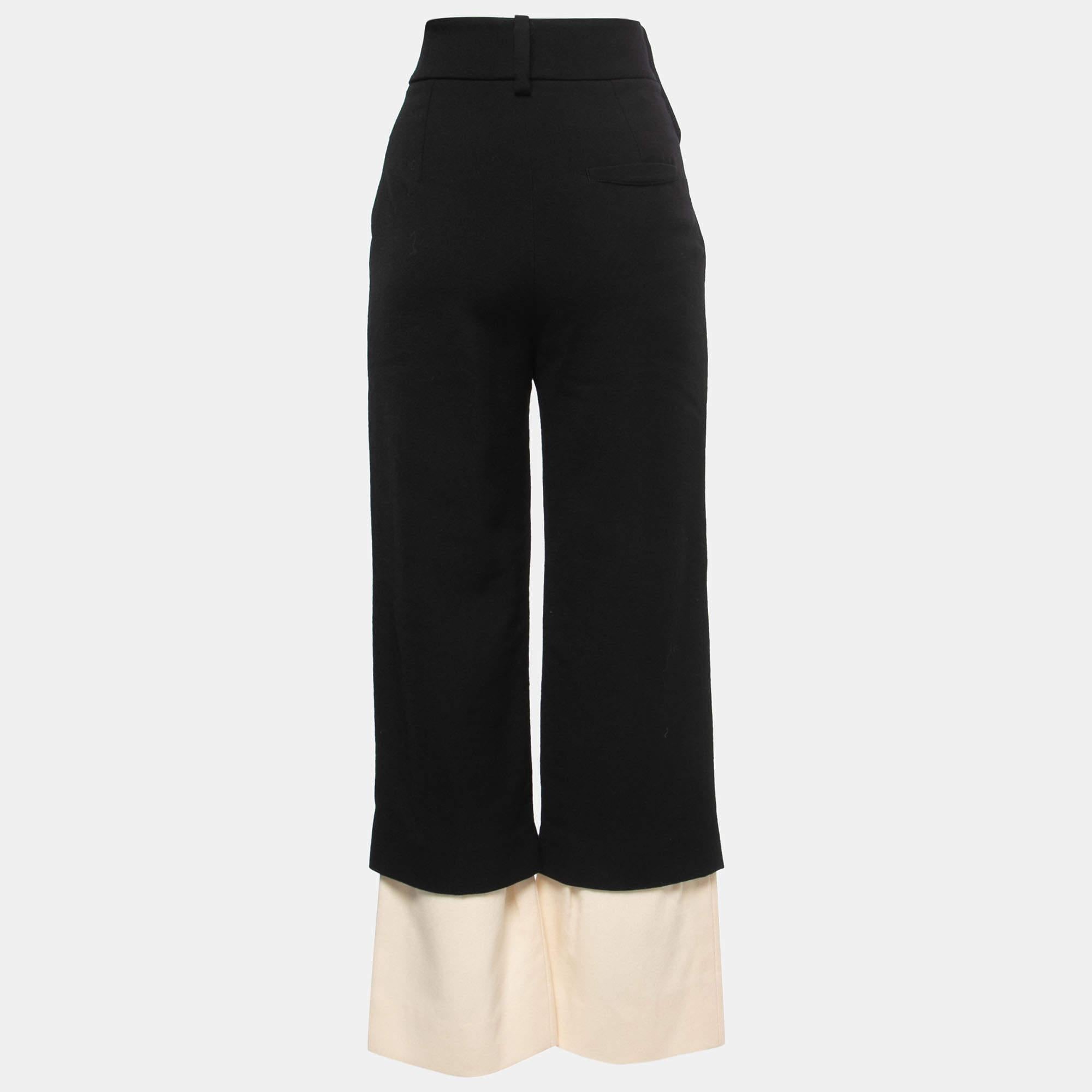 Impeccably tailored pants are a staple in a well-curated wardrobe. These designer trousers are finely sewn to give you the desired look and all-day comfort.

