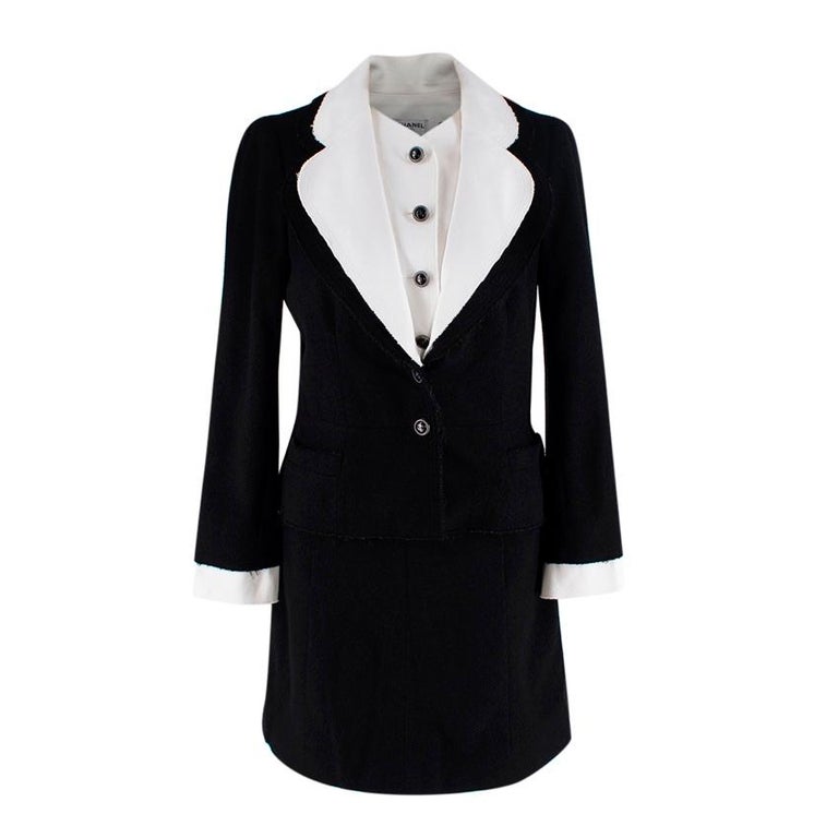 Chanel Black Wool Crepe Removable White Collar Jacket and Skirt Suit Set