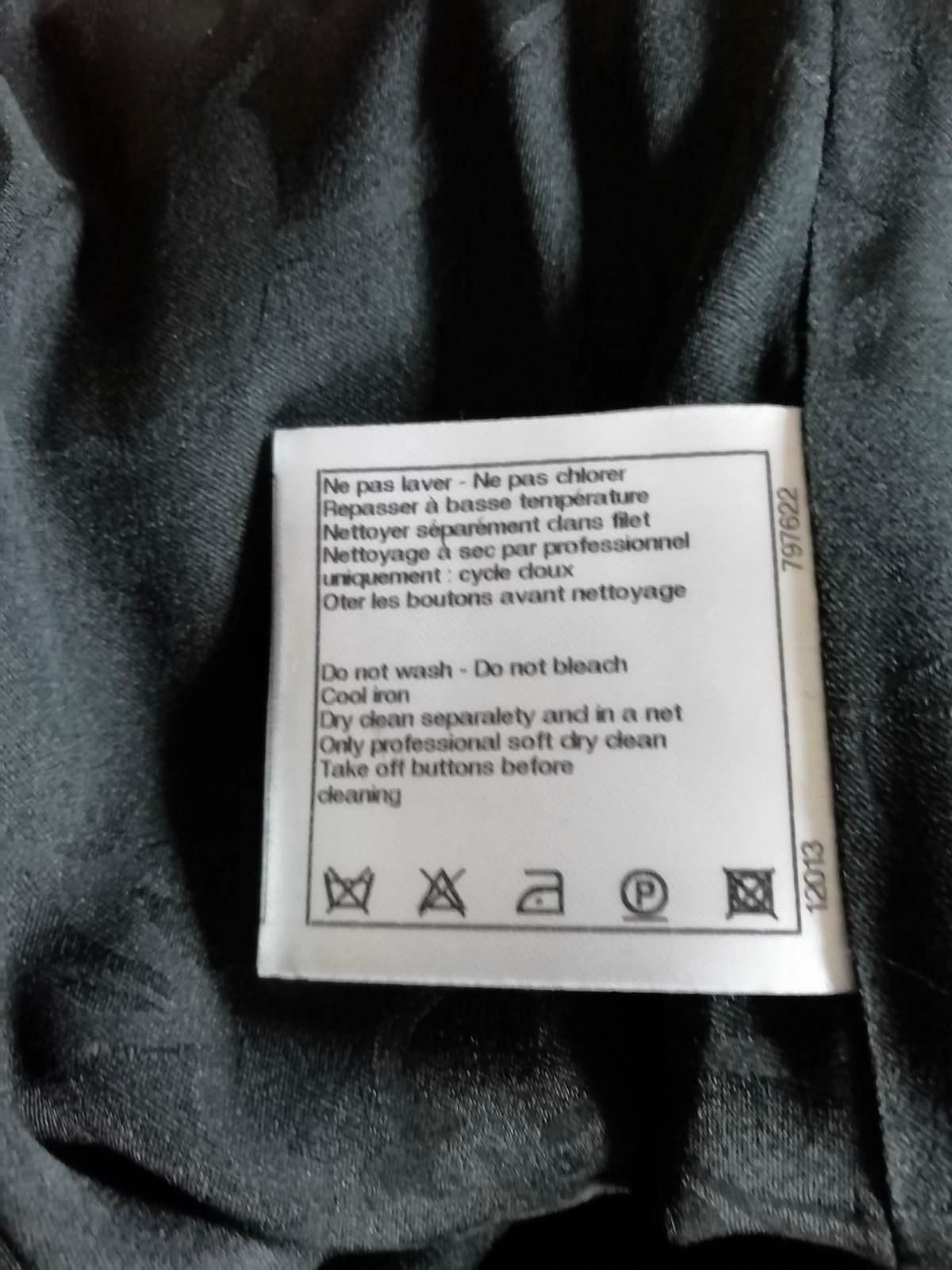 Chanel - Robe en laine noire pré-automne 2011 - Paris Byzance  FR 46 en vente 7