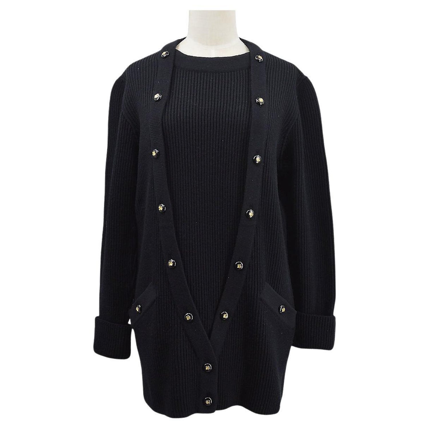 CHANEL Black Wool Gold Clover Detail 2 in 1 Long Cardigan Sweater - Size FR  40 For Sale at 1stDibs