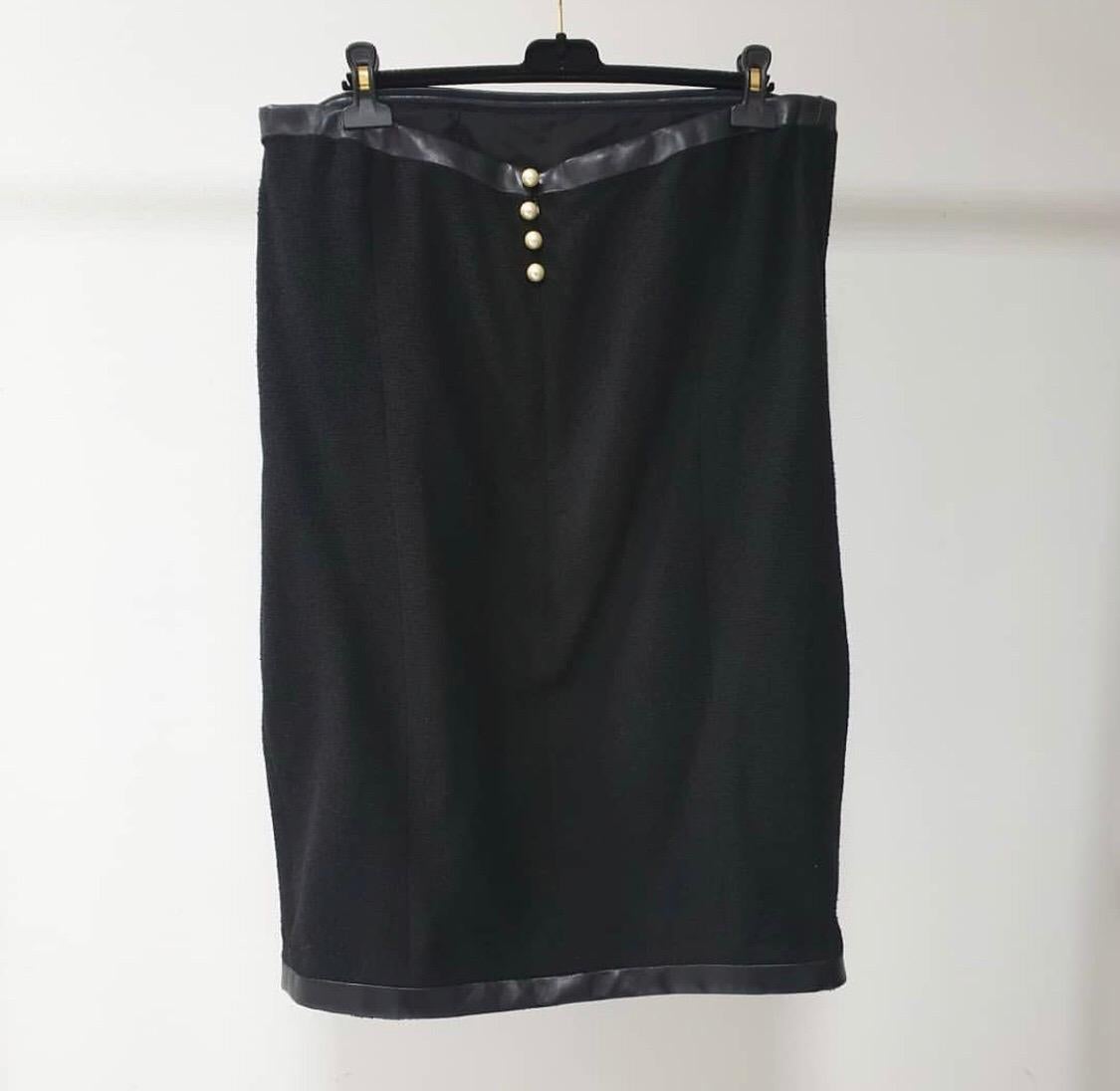Chanel Black Wool Leather Trimmed Dress Jacket Set Suit For Sale 3