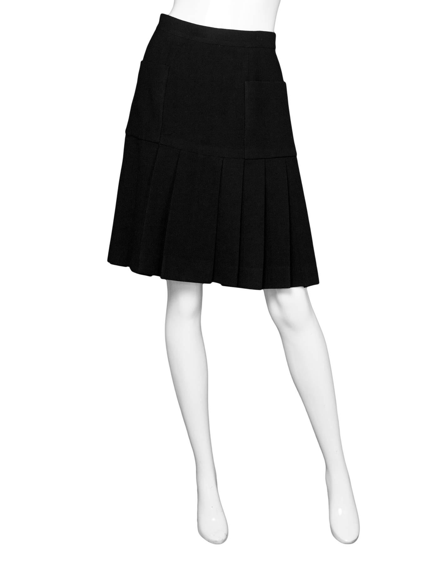 Chanel Black Wool Pleated Skirt Sz FR42 In Excellent Condition In New York, NY