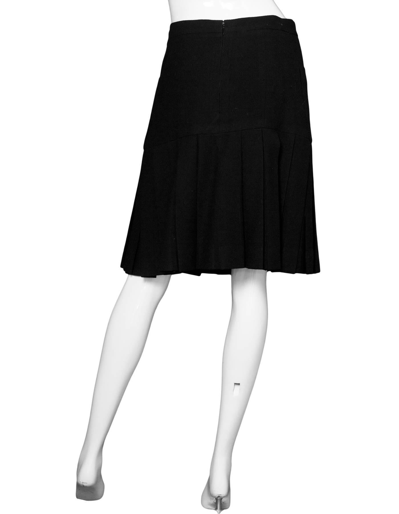 Women's Chanel Black Wool Pleated Skirt Sz FR42