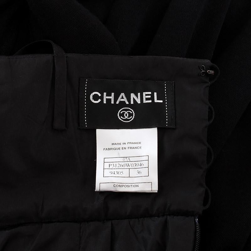 Women's CHANEL black wool PLEATED Sleeveless Cocktail Dress 36 For Sale