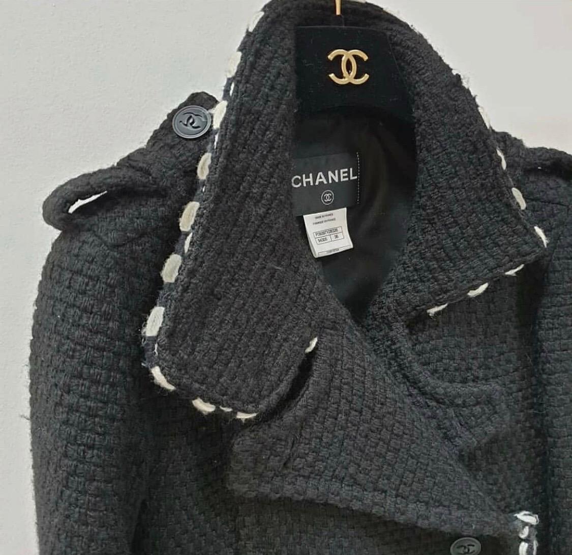 Chanel Black Wool Short Length Coat CC Buttons

Product details:
Size FR 36
Double lined  navy silk fabric 
CC buttons
Front button closure 
100% Wool
Very good condition.
For buyers from EU we can provide shipping from Poland. Please demand if you