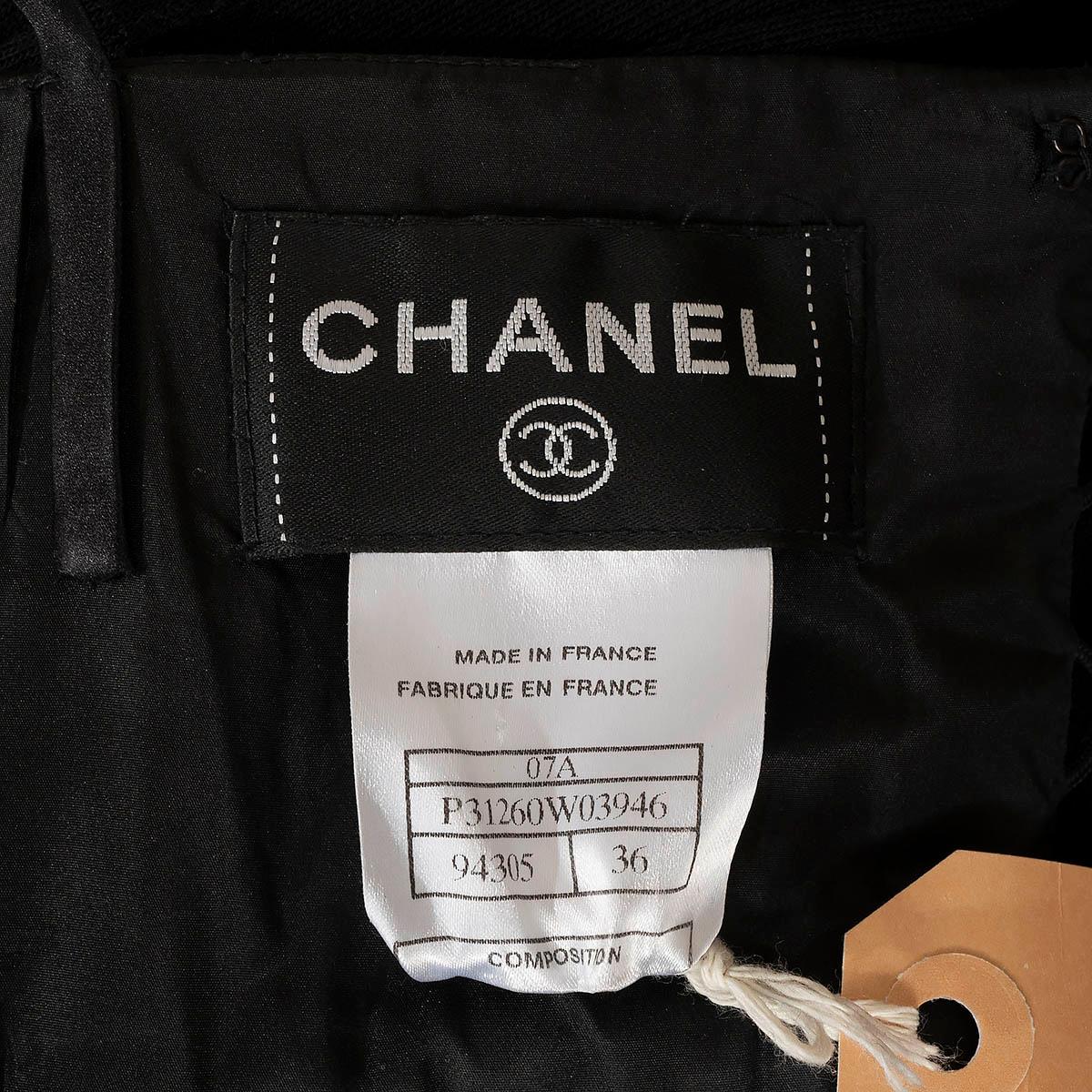 CHANEL black wool & silk 2007 07A PLEATED Cocktail Dress 36 XS For Sale 6