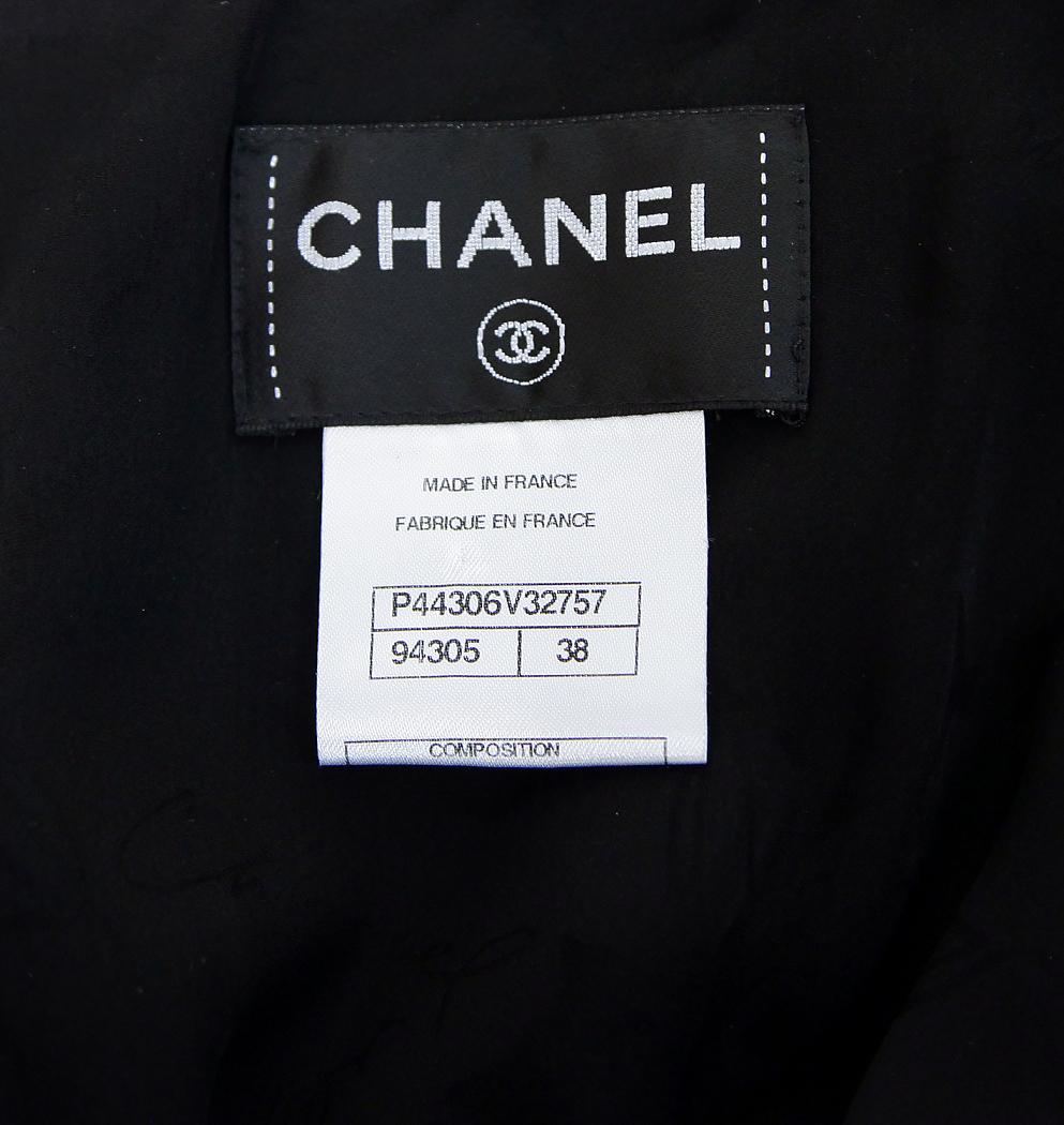 CHANEL BLACK WOOL/SILK DRAPED DRESS DECORATED with BOW EU 38 In Excellent Condition In Montgomery, TX