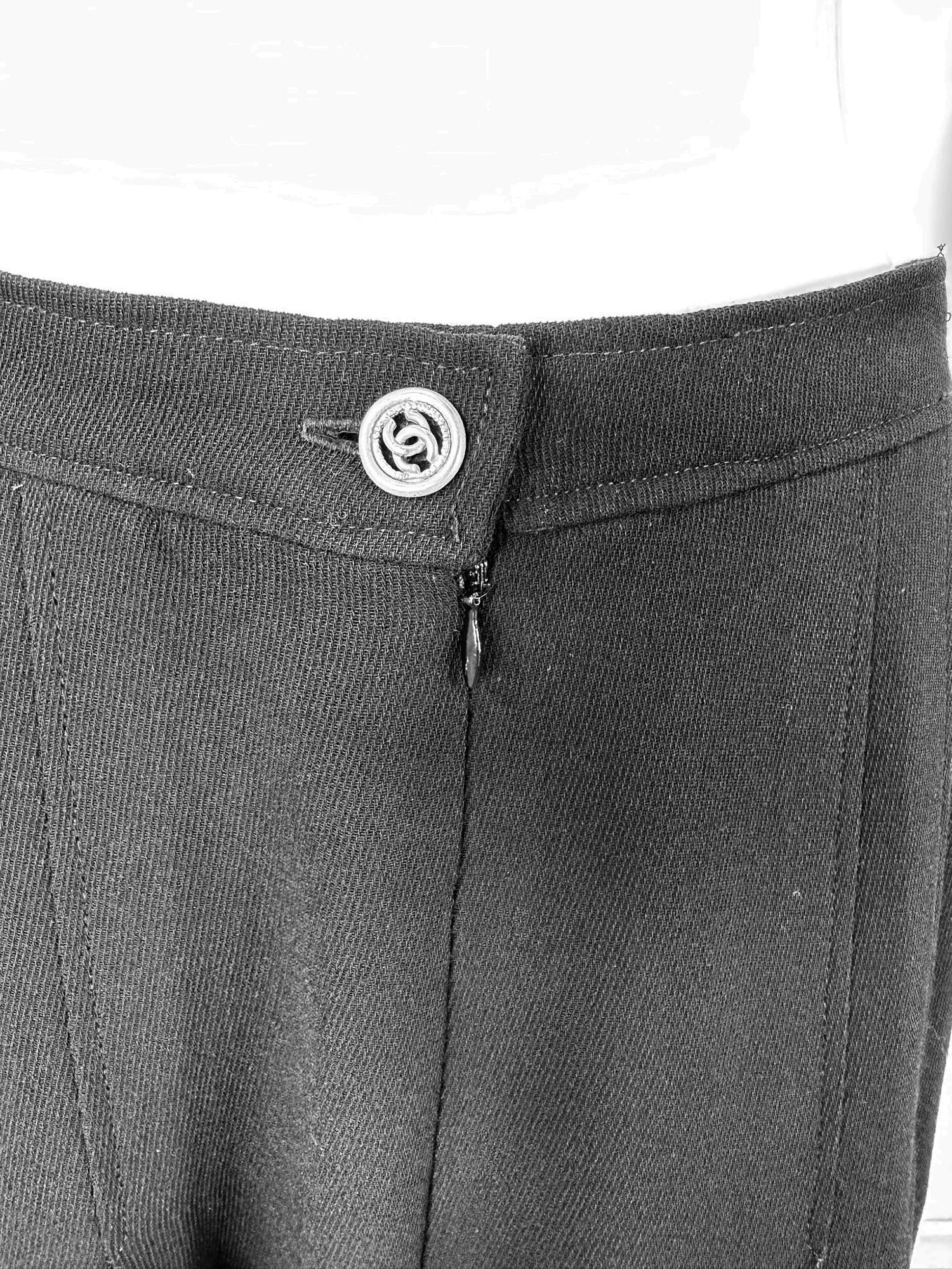 Chanel Black Wool Twill High Waist Pleat Front Full Wide Leg trouser 1995 In Good Condition In West Palm Beach, FL
