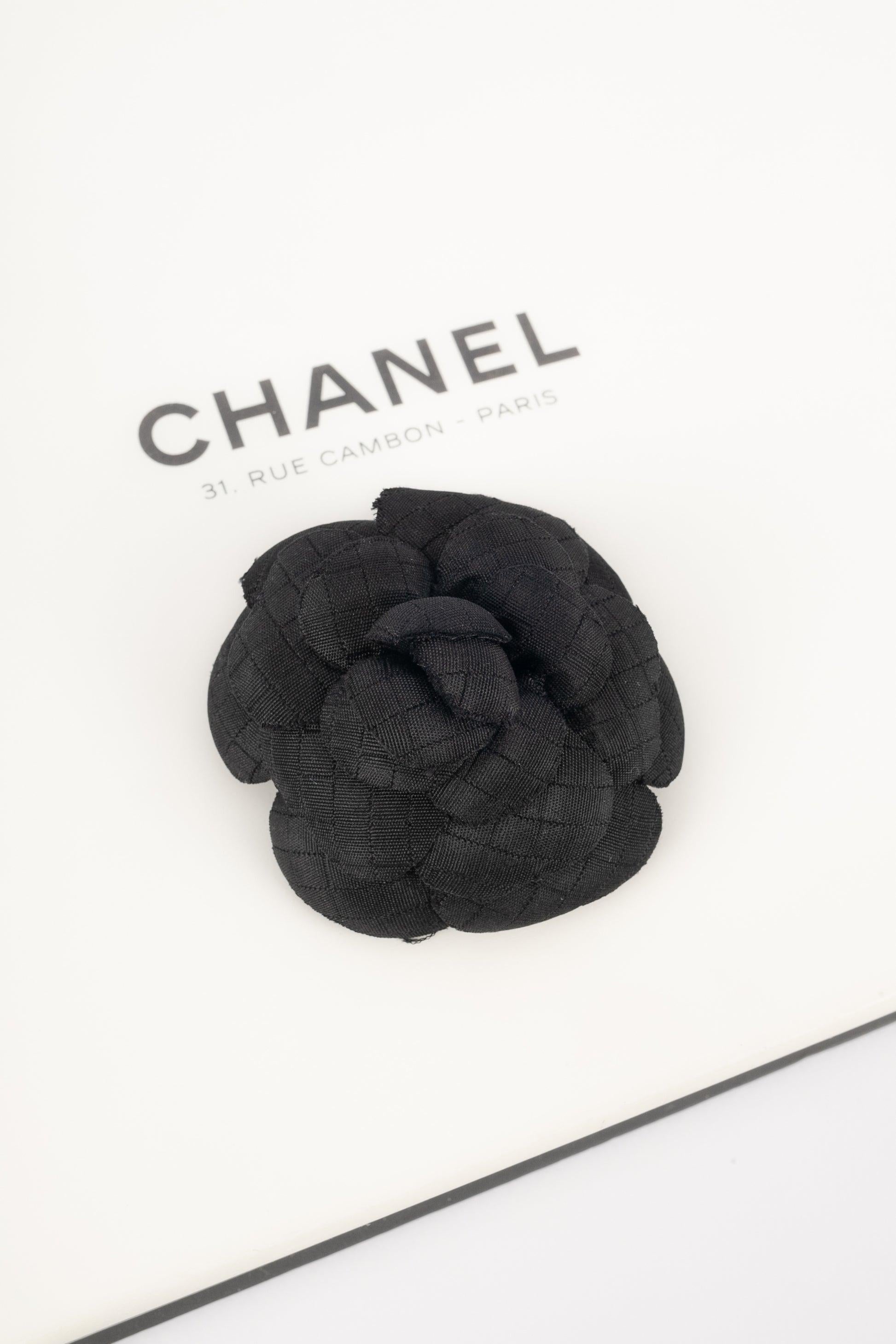 Chanel Black Woven Fabric Camellia Brooch For Sale 2