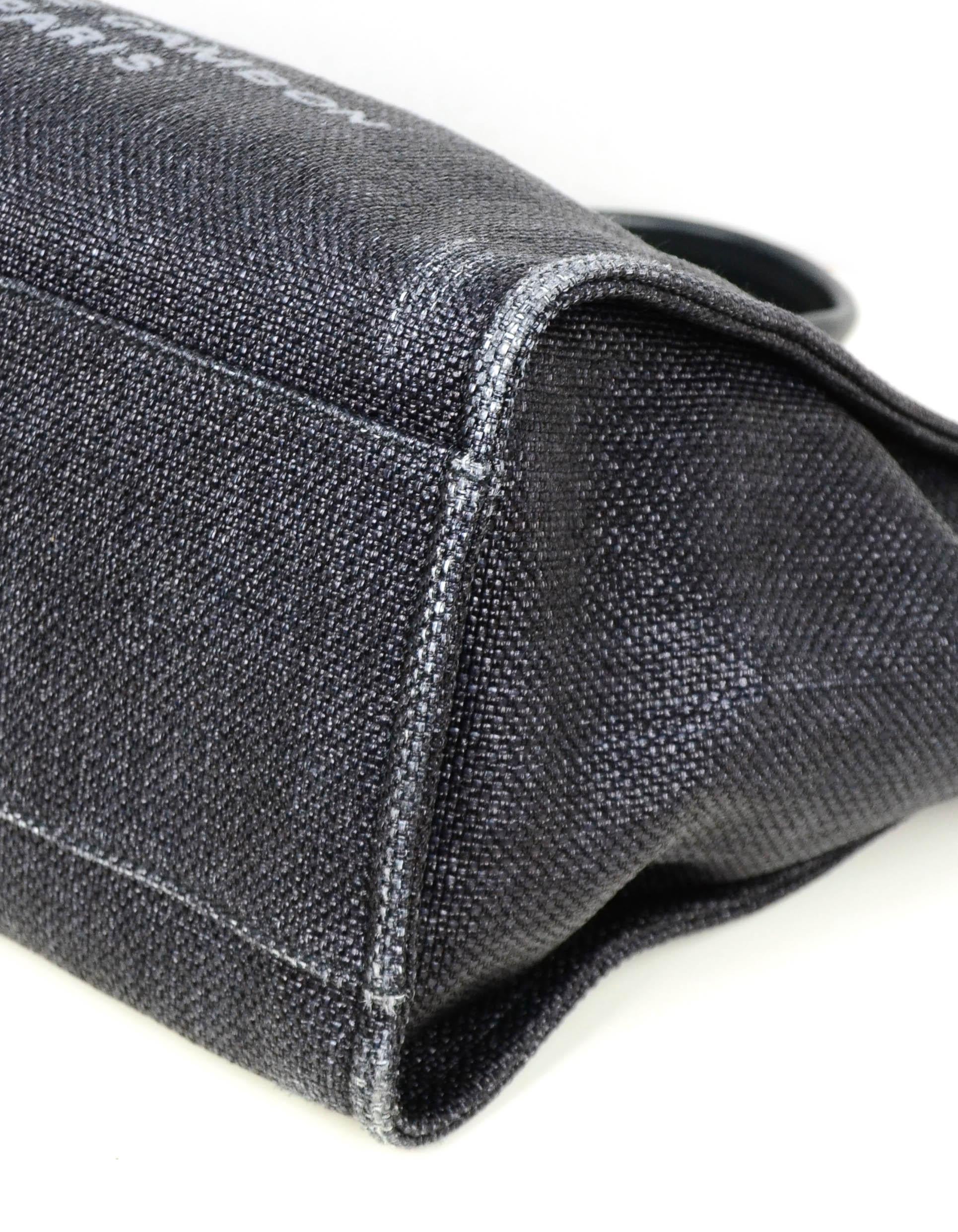 Chanel Black Woven Straw Raffia Medium Deauville Tote Bag In Good Condition In New York, NY