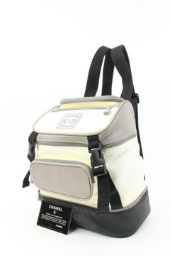 Chanel Schwarz x Grau CC Sport Logo Mini-Rucksack 57ck315s